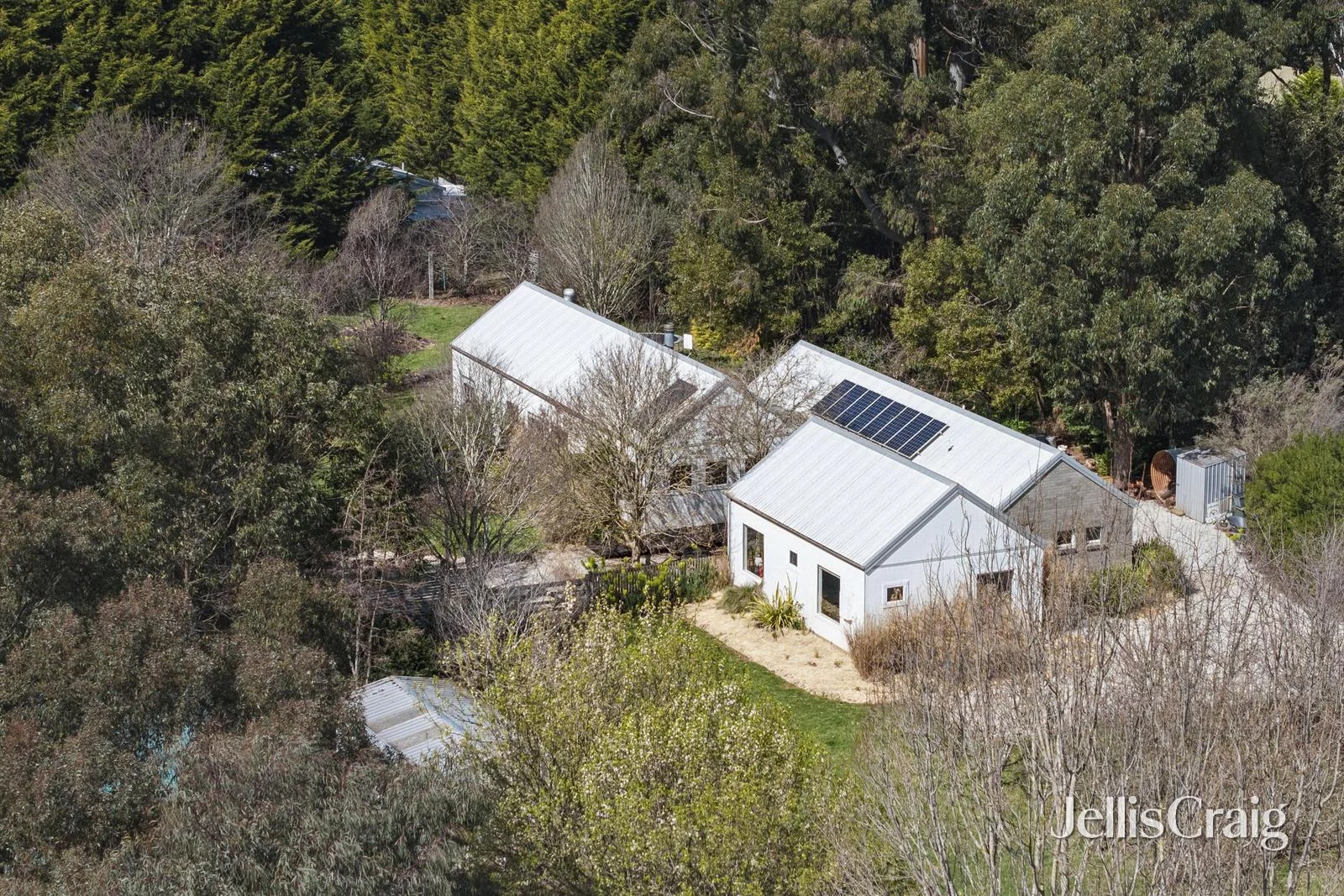 8 Groves Street (1/3)