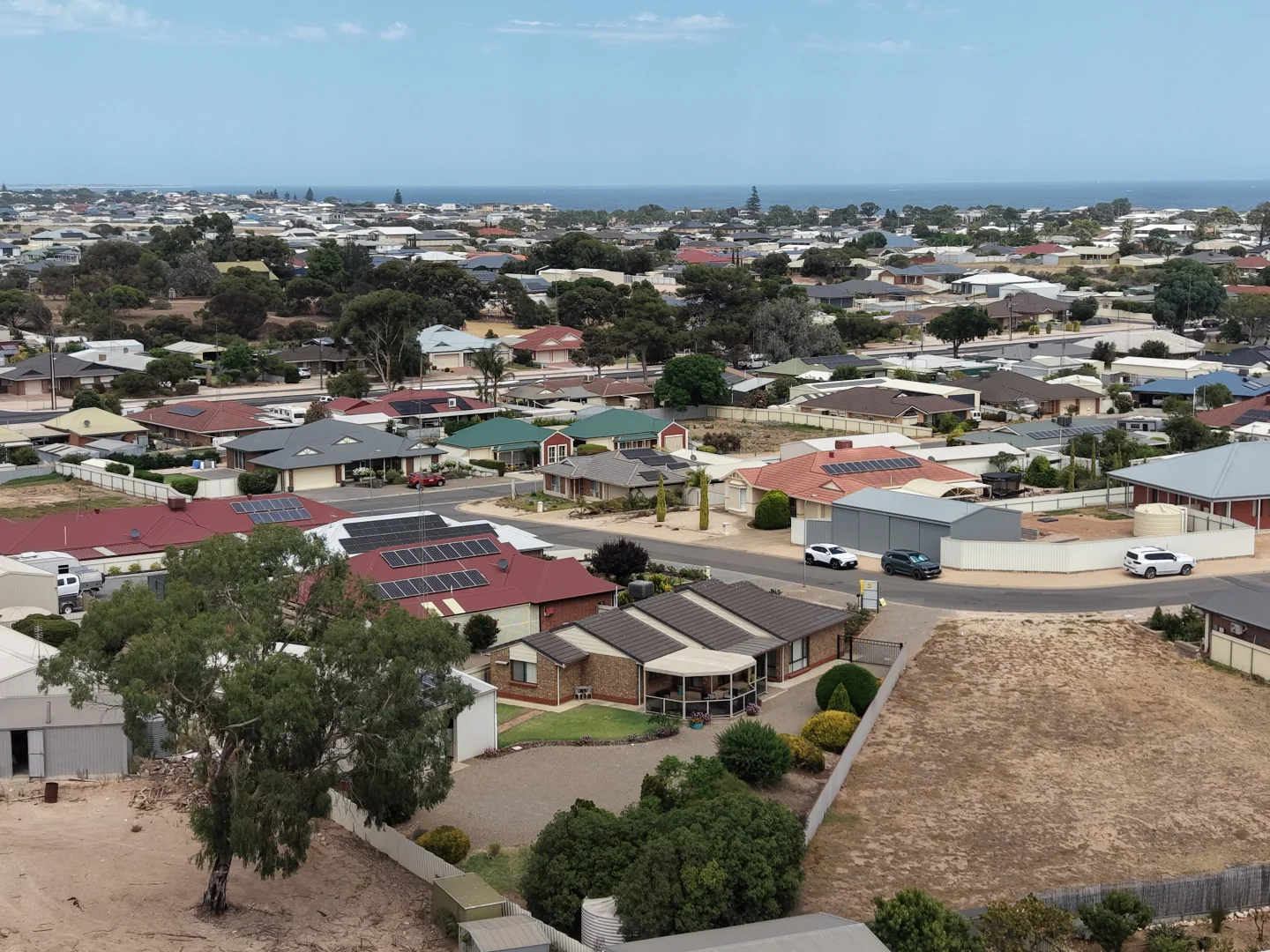 8 Harbison Street - Image 2