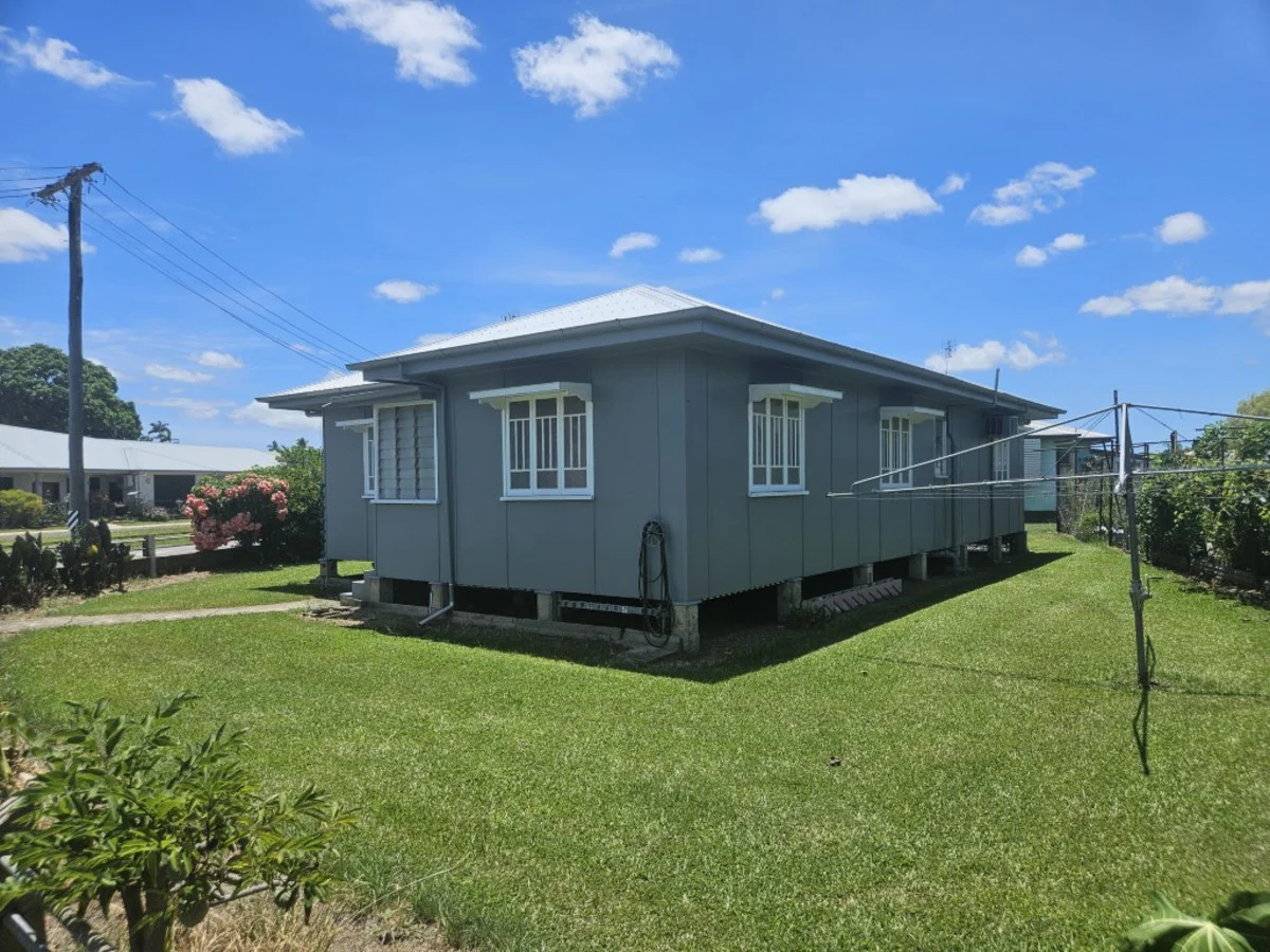 8 Hardy Street (1/16)