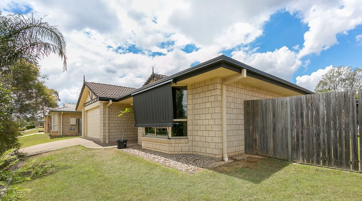 8 Kathleen Place (1/1)