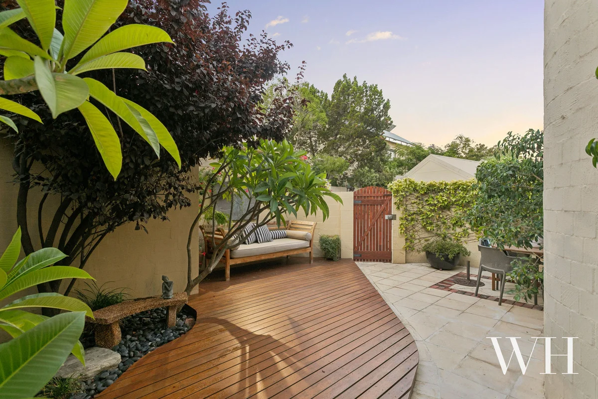 8 McAtee Court (1/21)