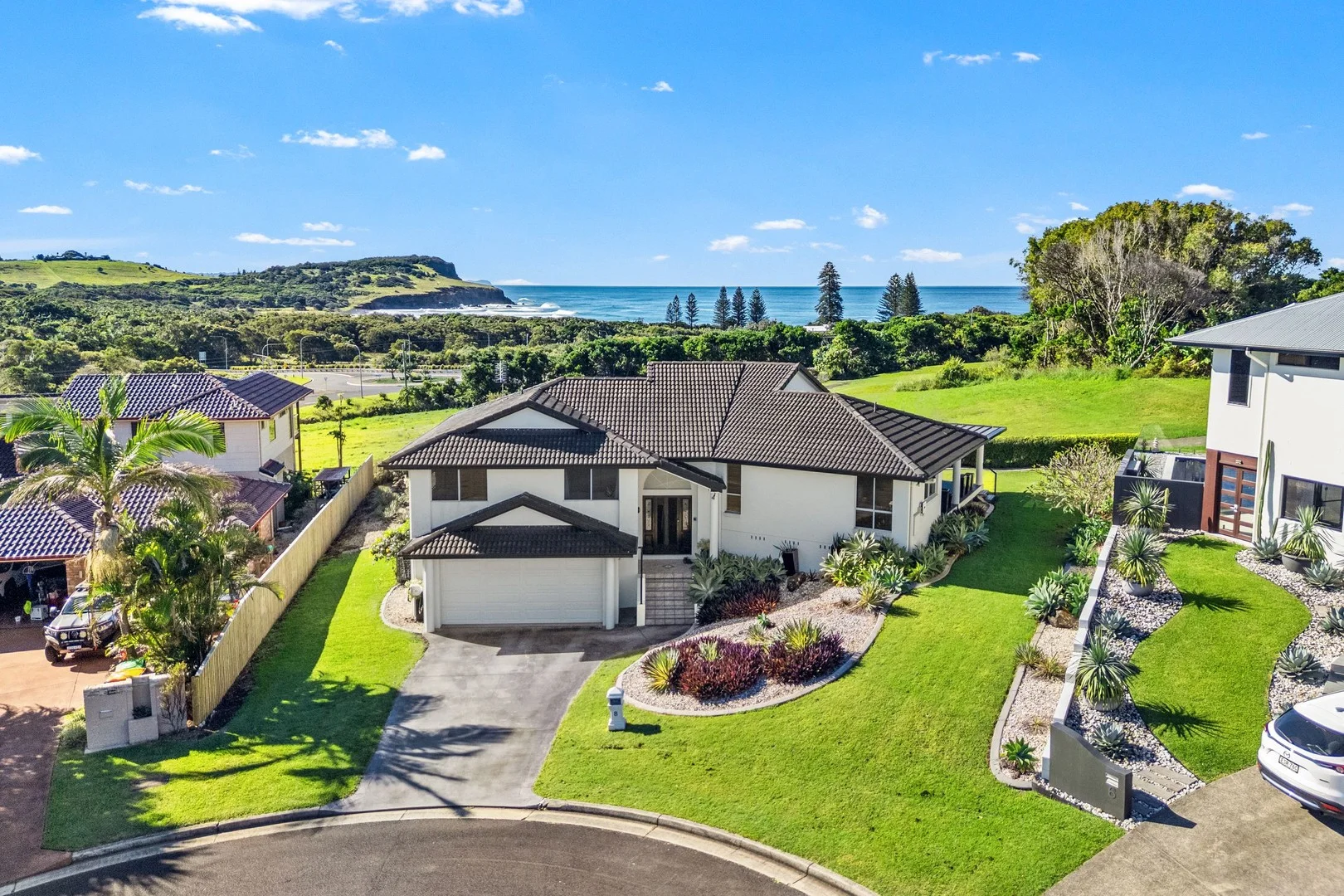 SOLD - $2,200,000