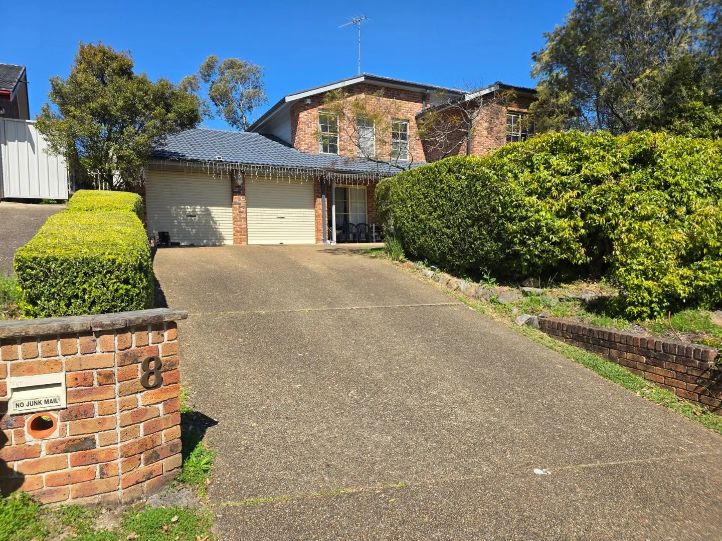8 Nixon Place (1/1)