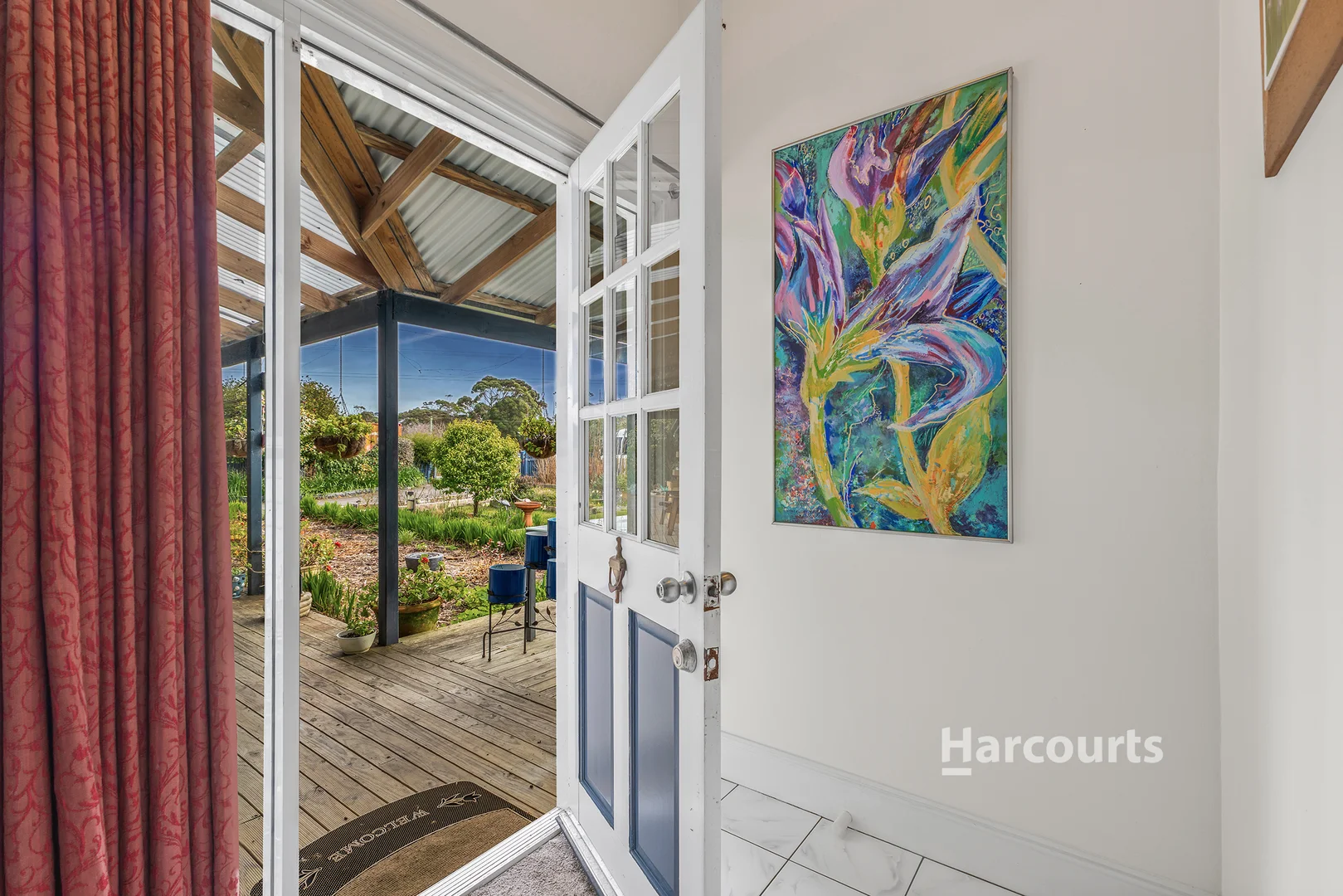 8 Pecks Road - Image 3