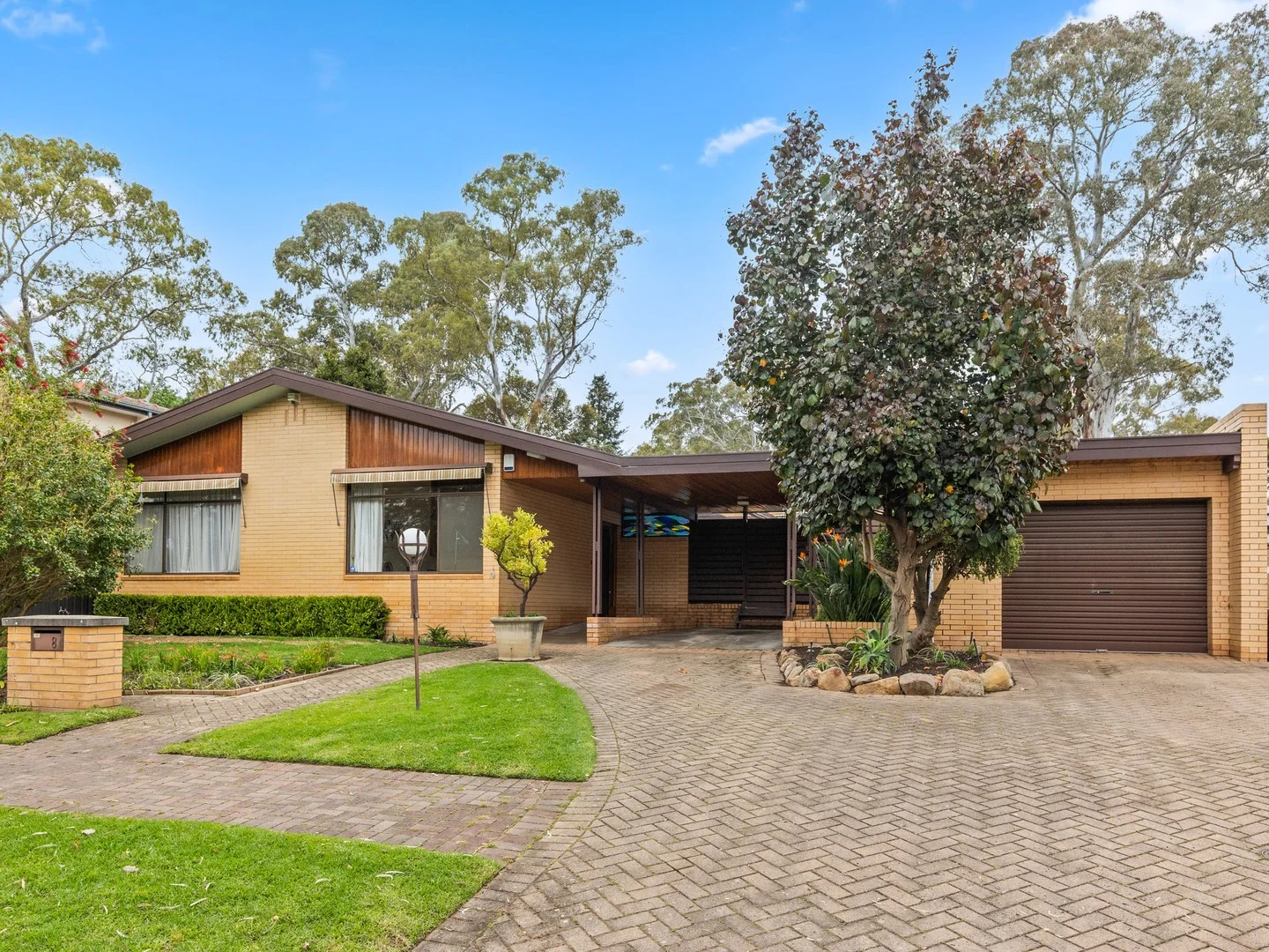 8 Wanbrow Avenue (1/1)