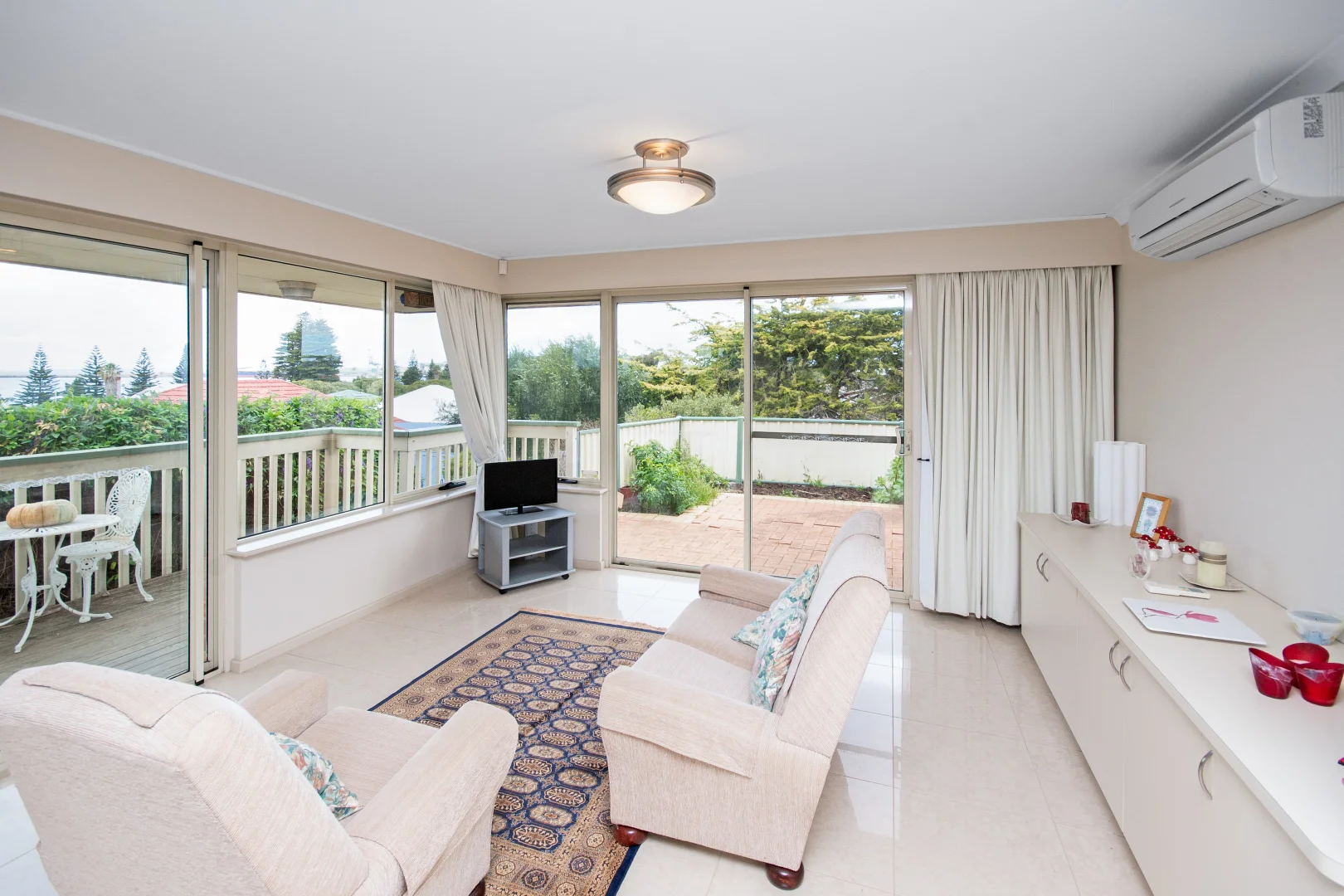 8 Windich Street - Image 3