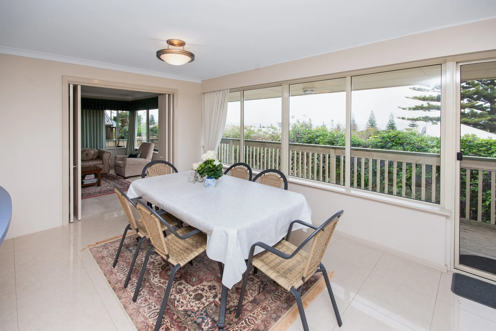 8 Windich Street - Image 4
