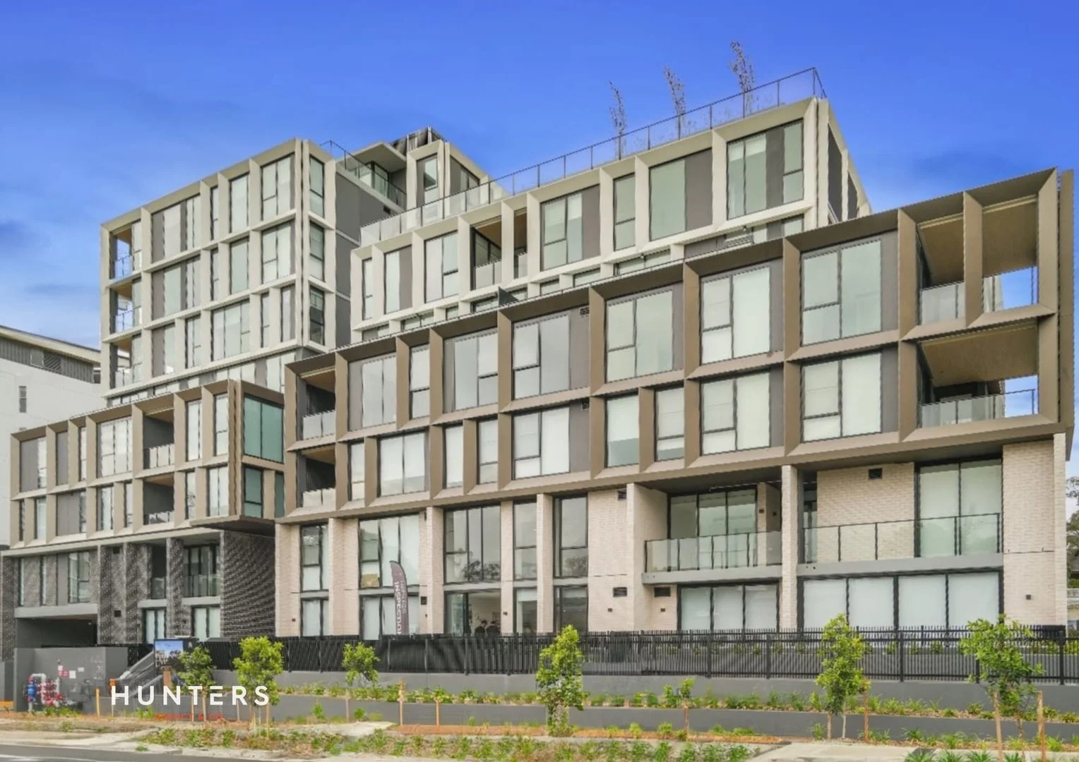 801/25 Dawes Avenue (1/15)
