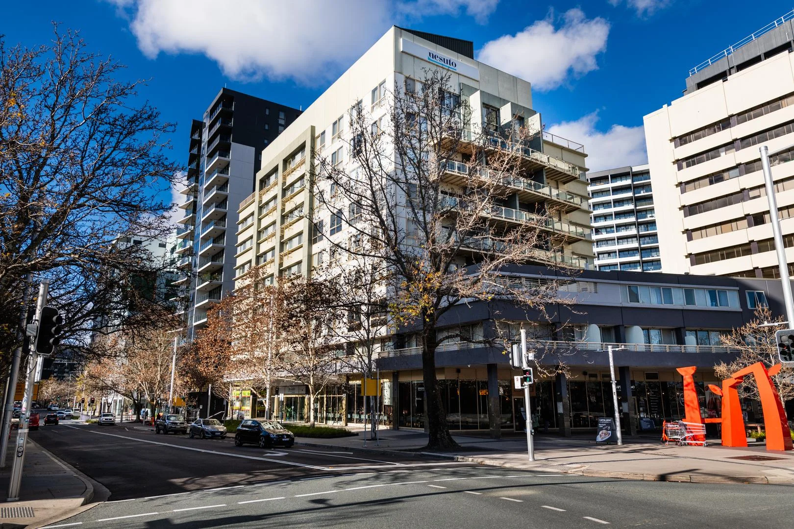 805/2 Akuna Street (1/22)