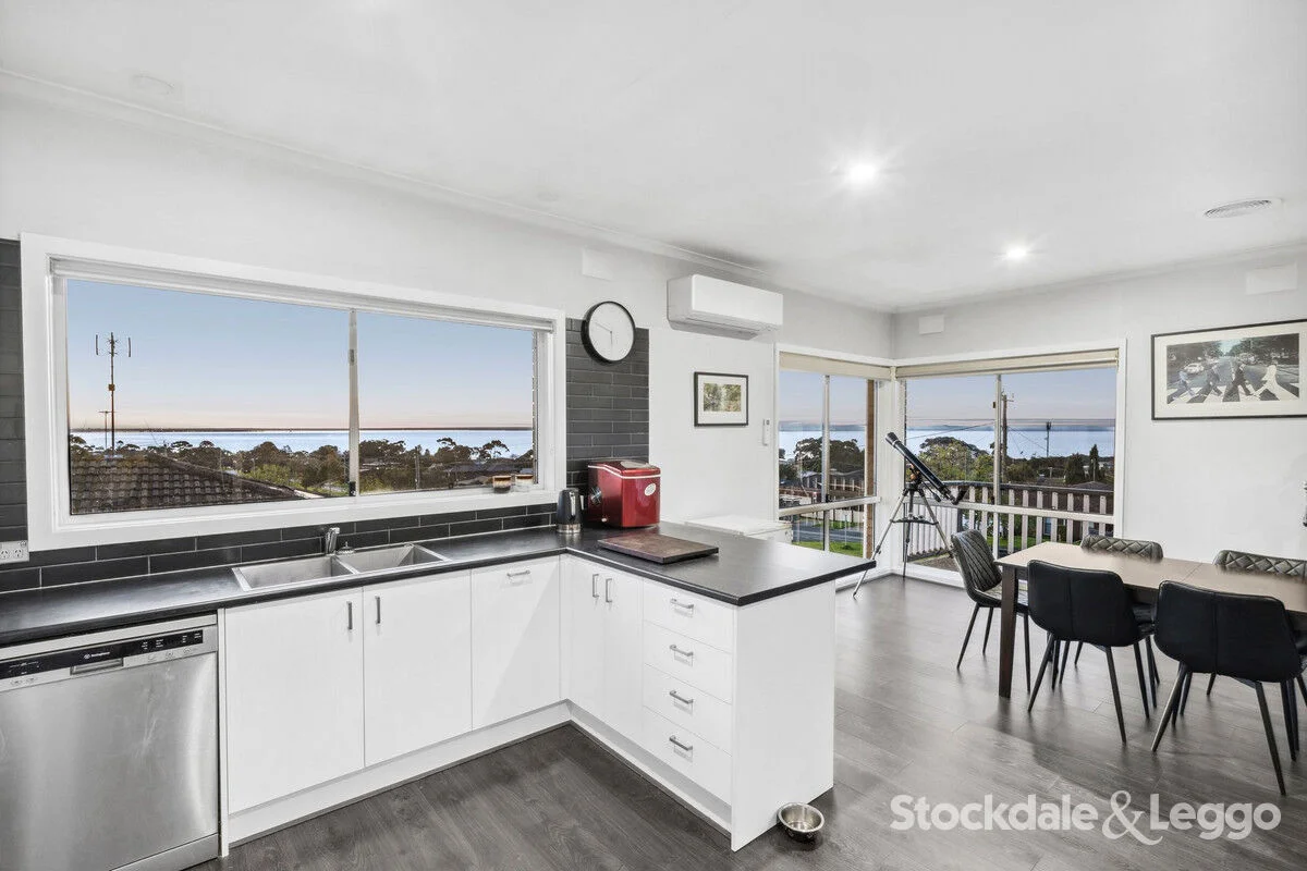 81 Bay Shore Avenue - Image 4