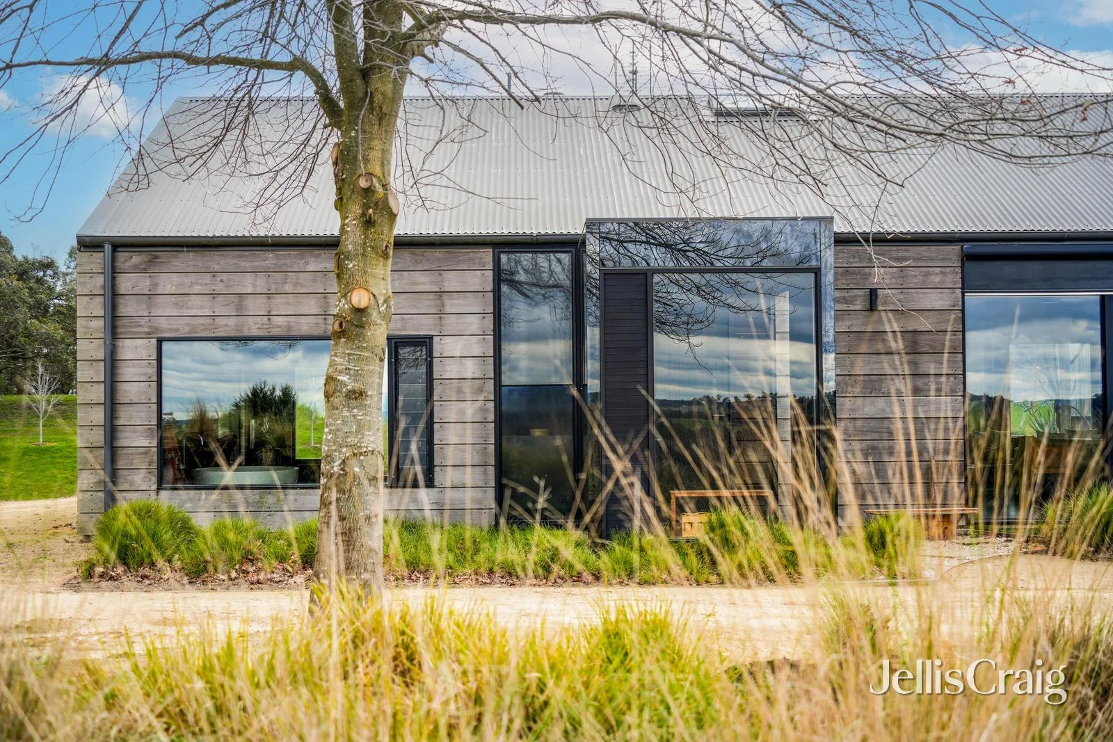 81 Metcalfe Taradale Road - Image 4