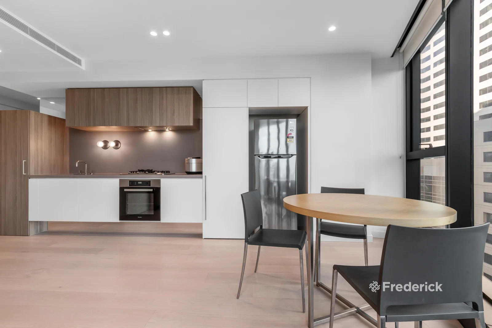 814/157 A'beckett Street (1/14)