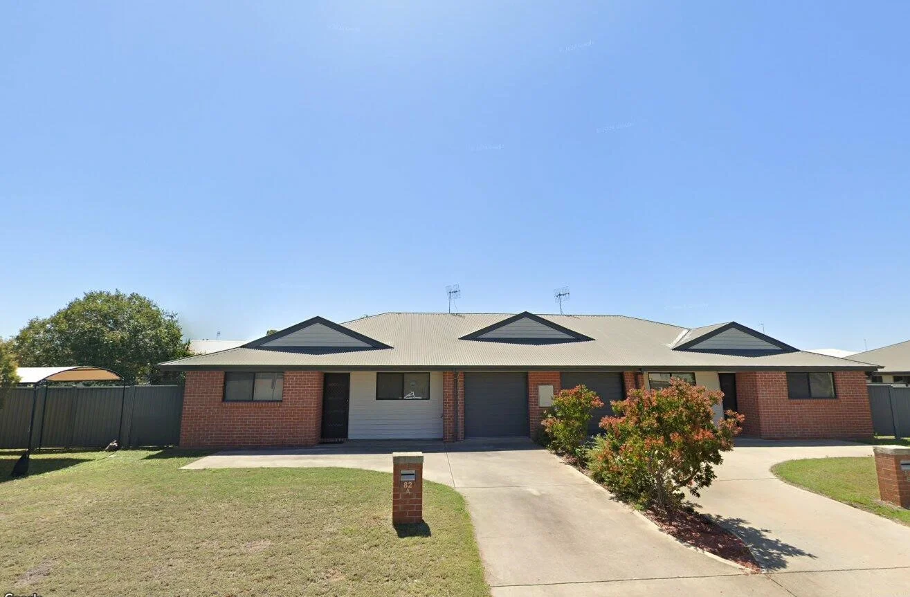 82 Grosvenor Drive (1/7)
