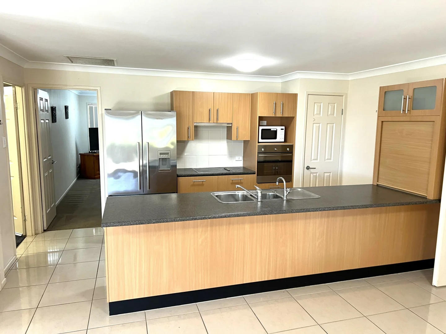 82 Moore Street - Image 3