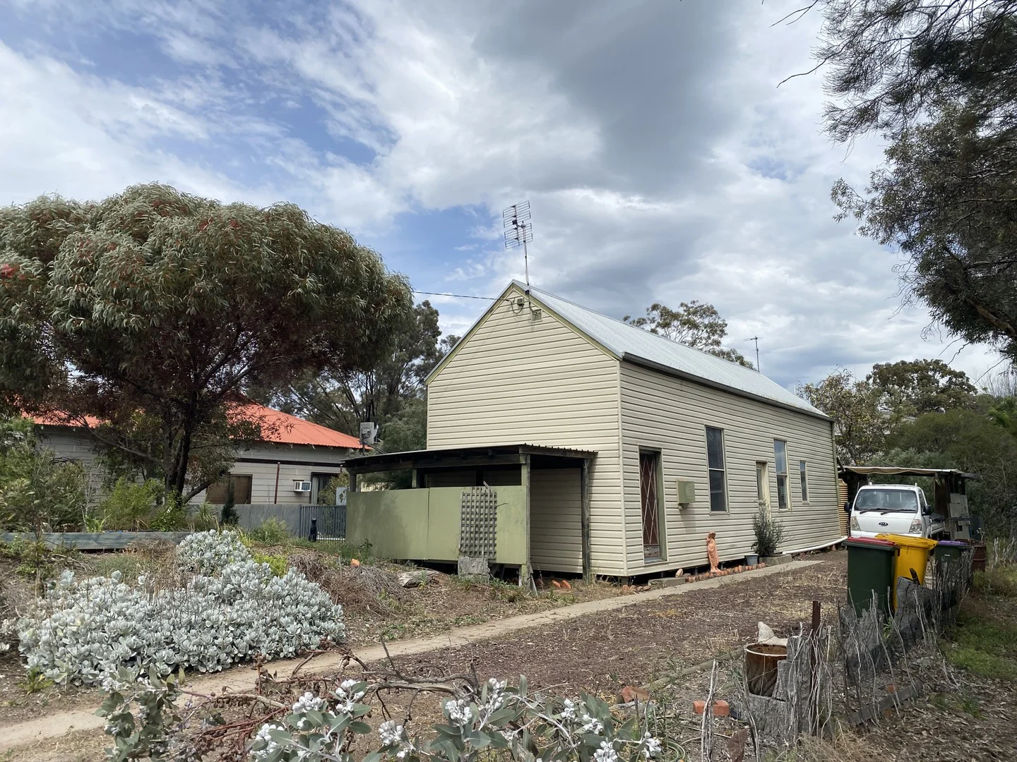 83 Lyle Street (1/7)