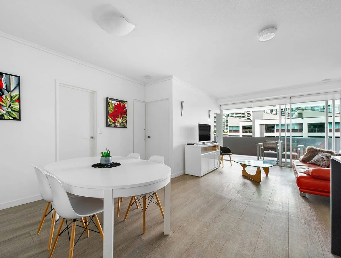 832/43 Hercules Street (1/5)