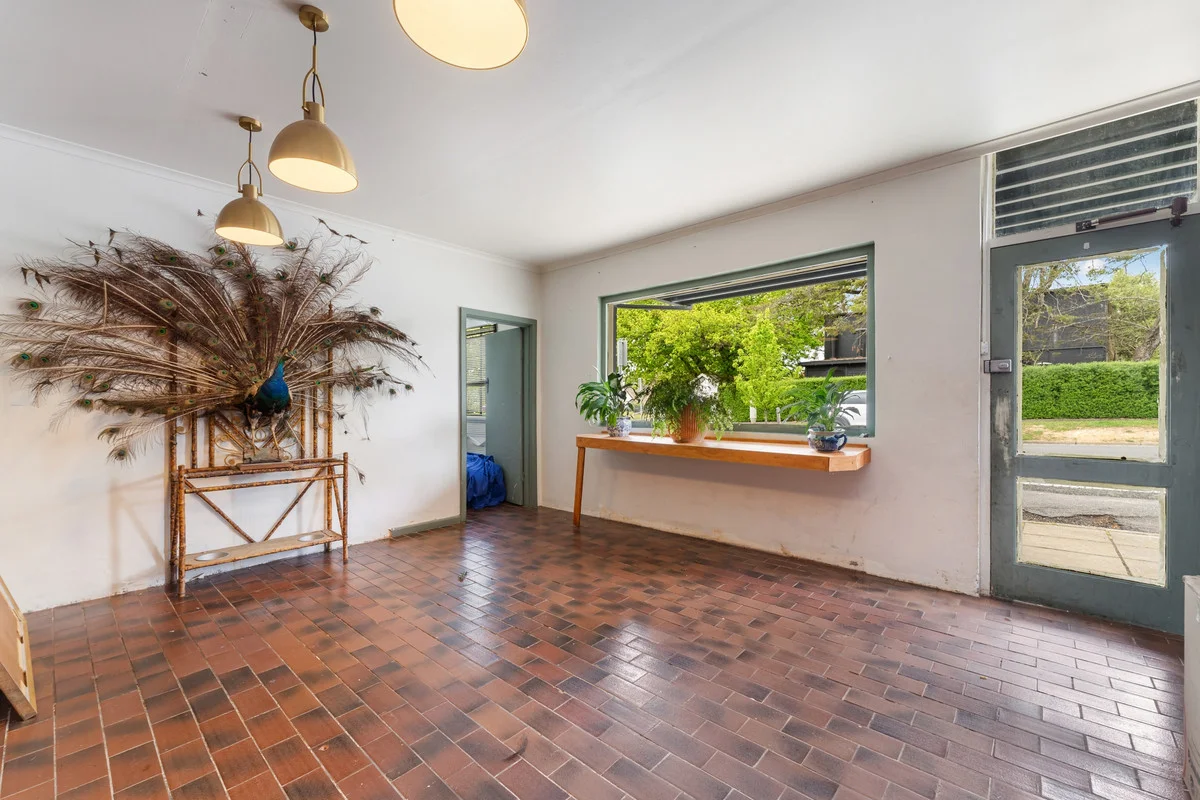 84 Main Road - Image 5