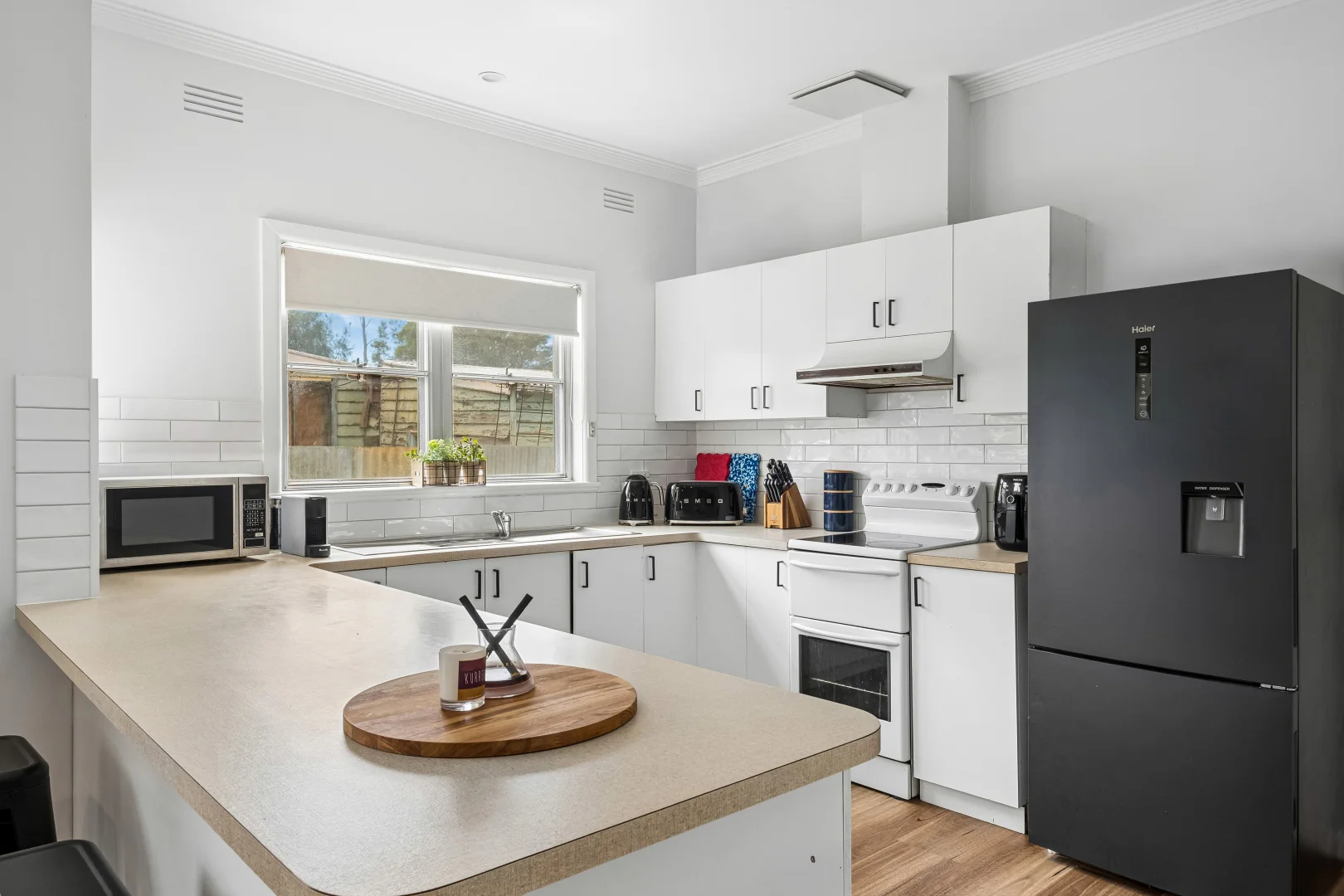 84 Michie Street - Image 2