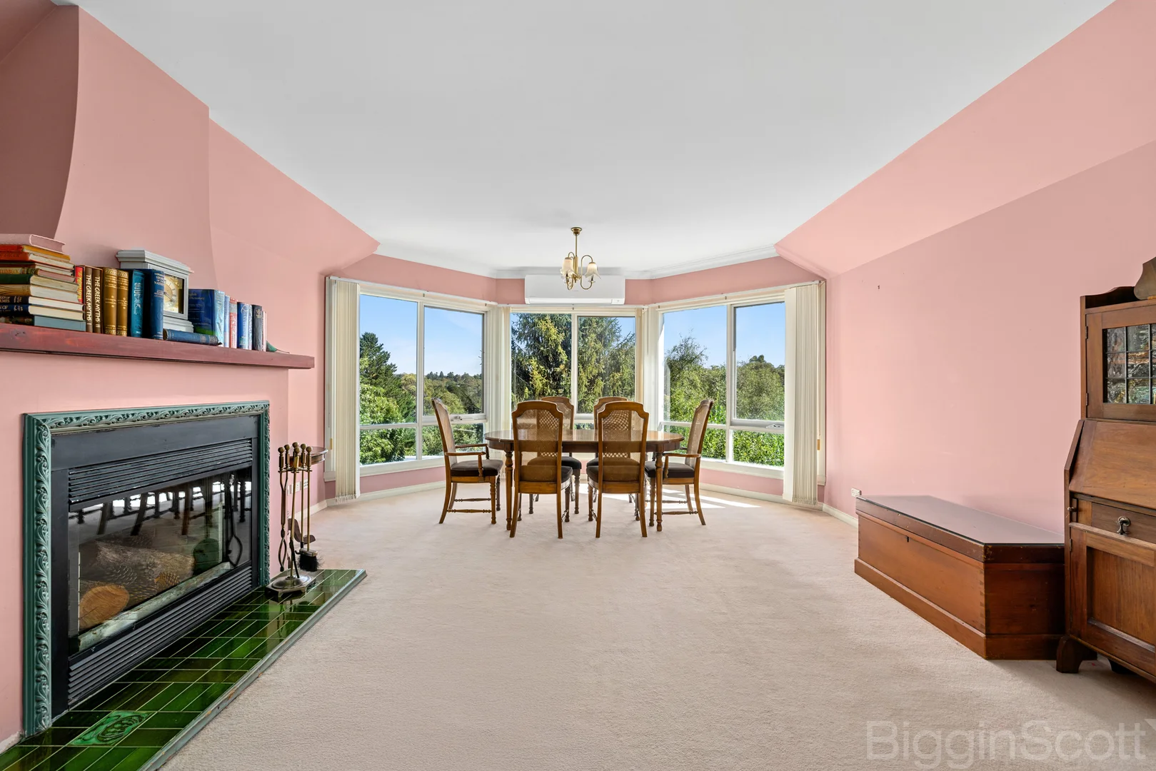 86 Central Springs Road - Image 4