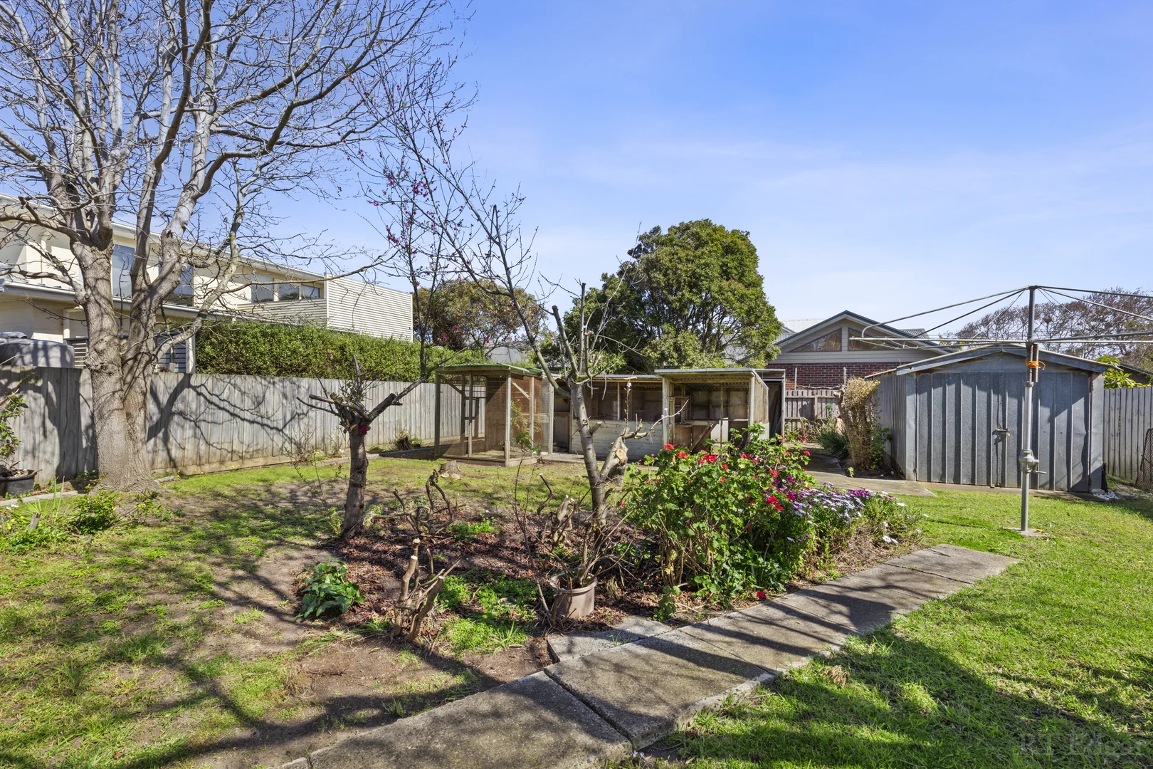 86 Field Street North - Image 4