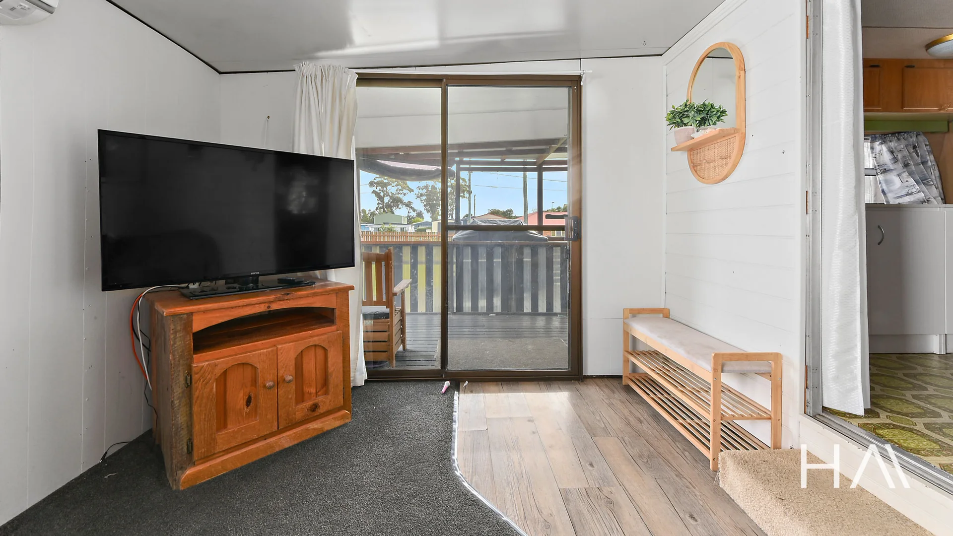 86 Parnella Drive - Image 3