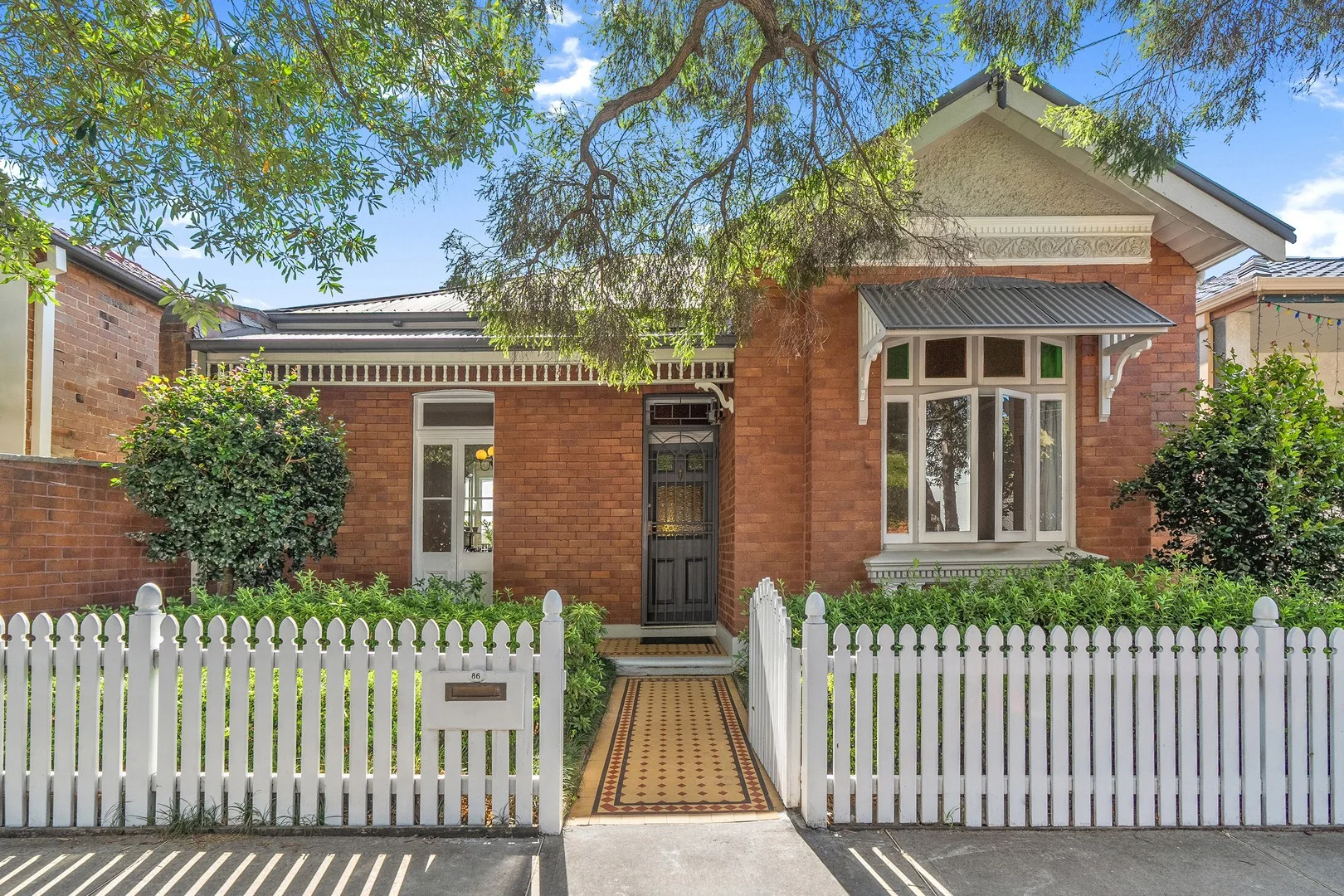 86 Windsor Road (1/24)
