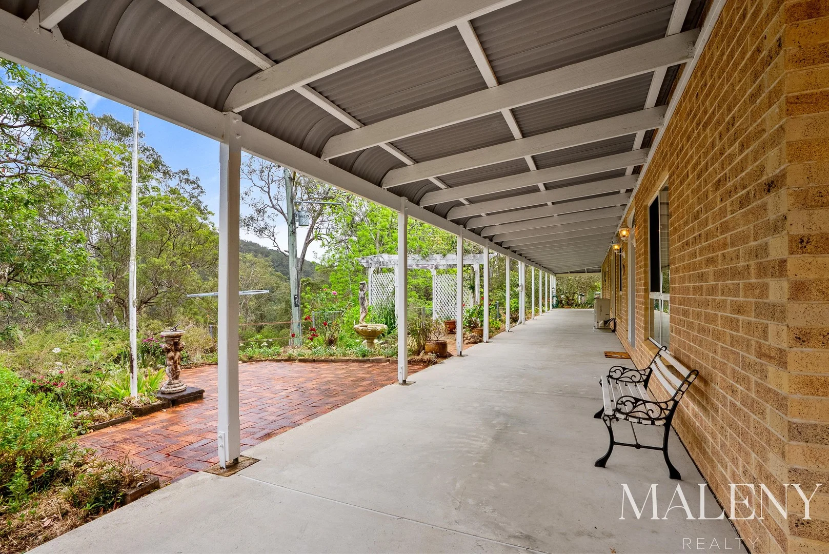 871 Maleny Kenilworth Road (1/46)