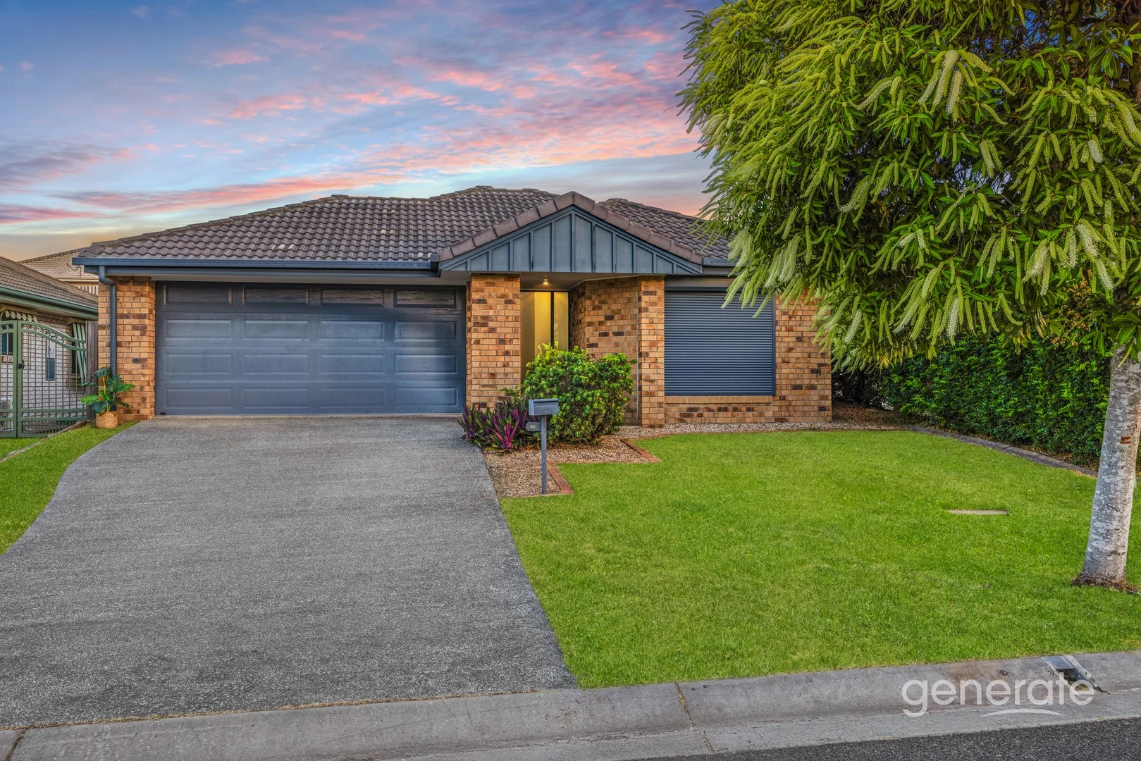 89 Nutmeg Drive (1/16)