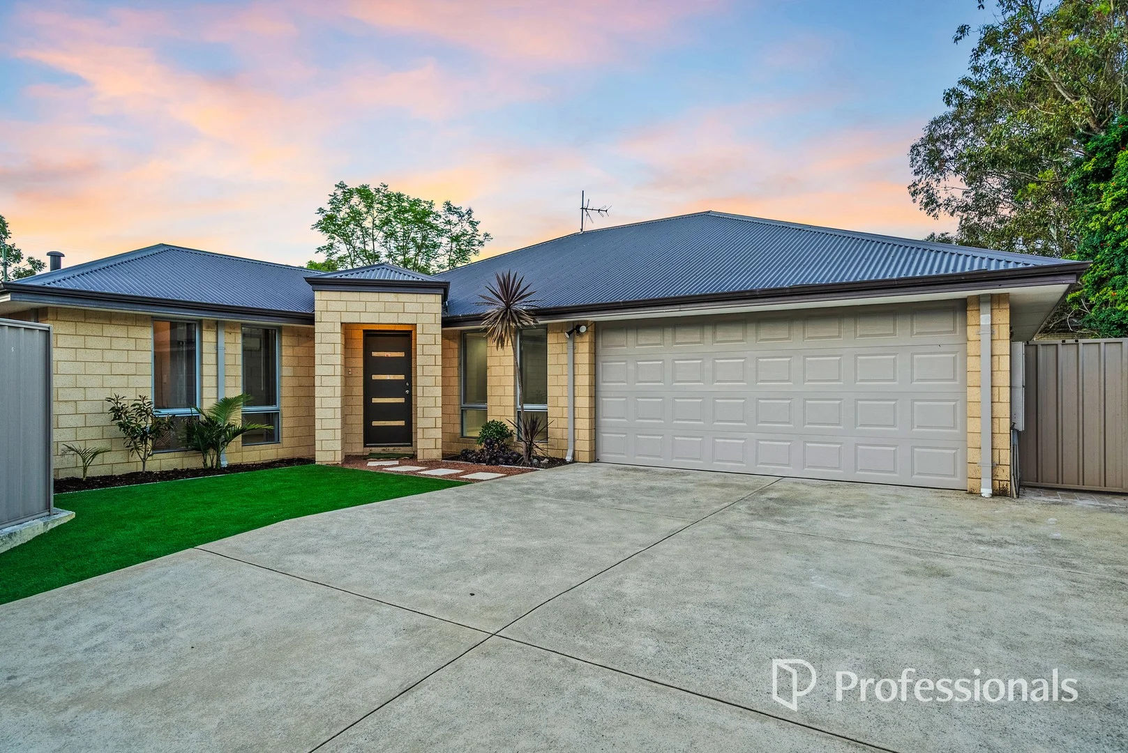 8A Harlow Place (1/26)