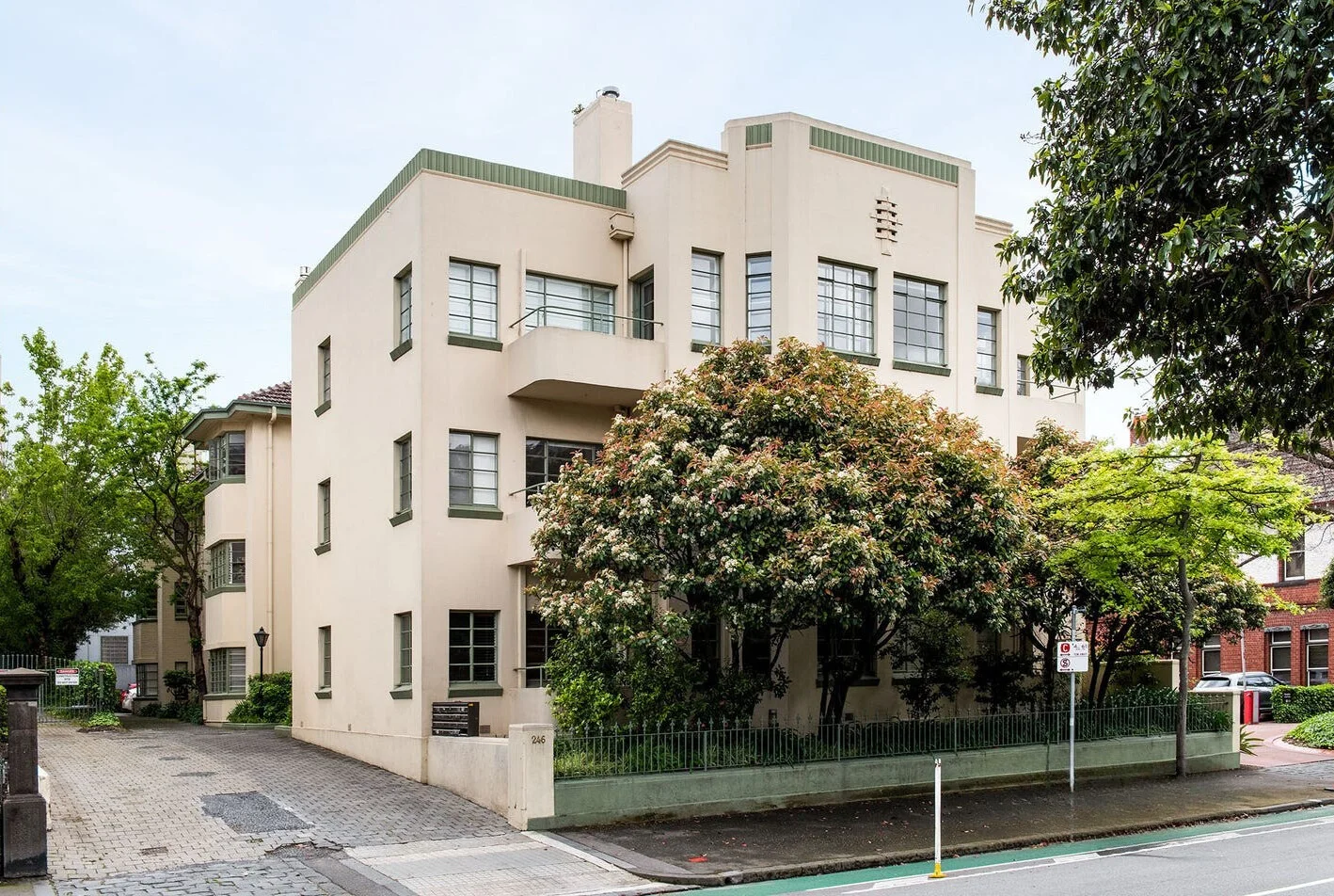 9/246 Albert Street (1/24)
