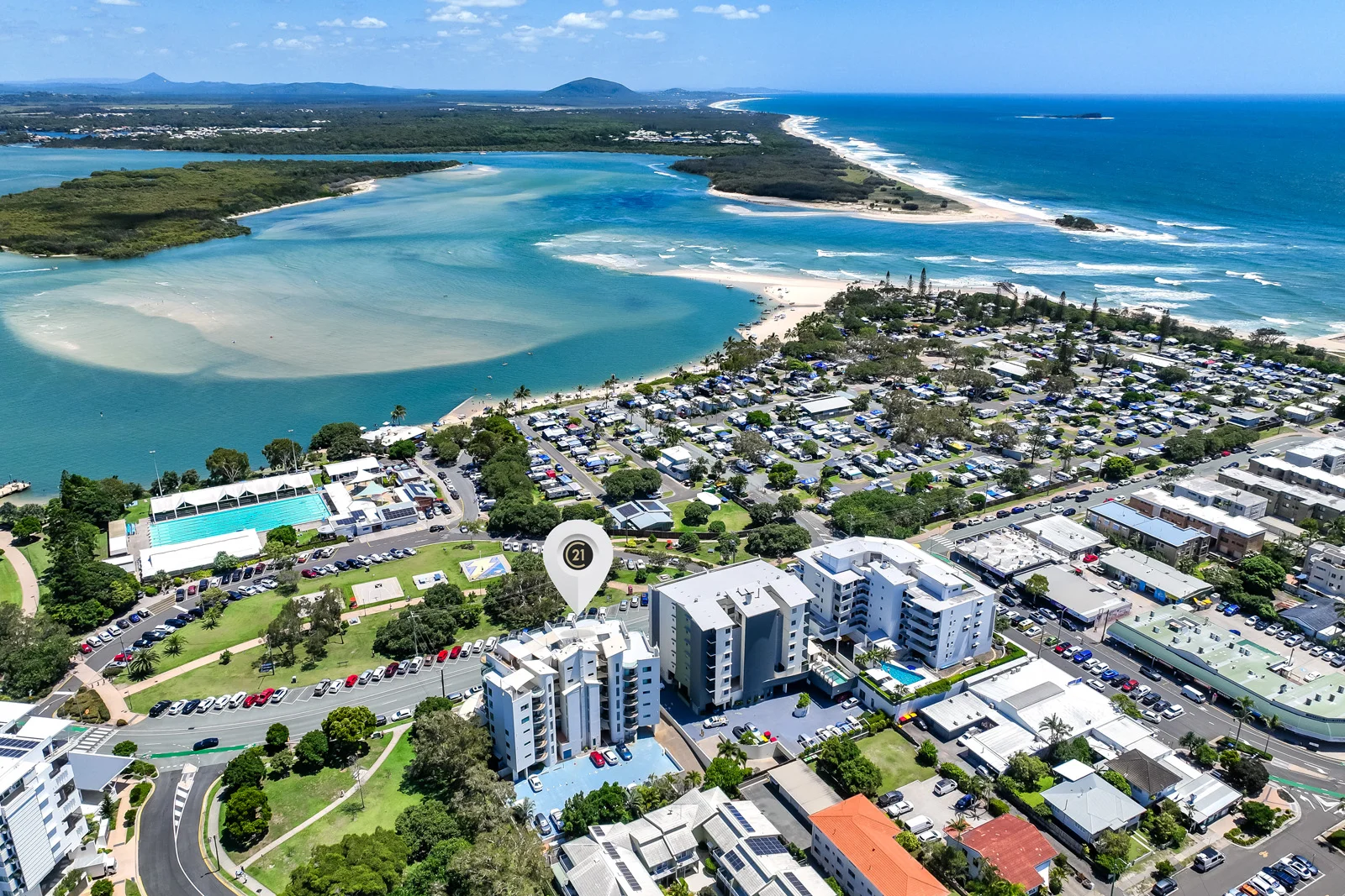 9/31-33 Cotton Tree Parade (1/18)