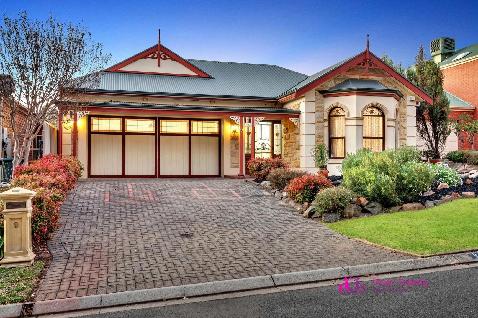 9 Angove Park Drive (1/27)