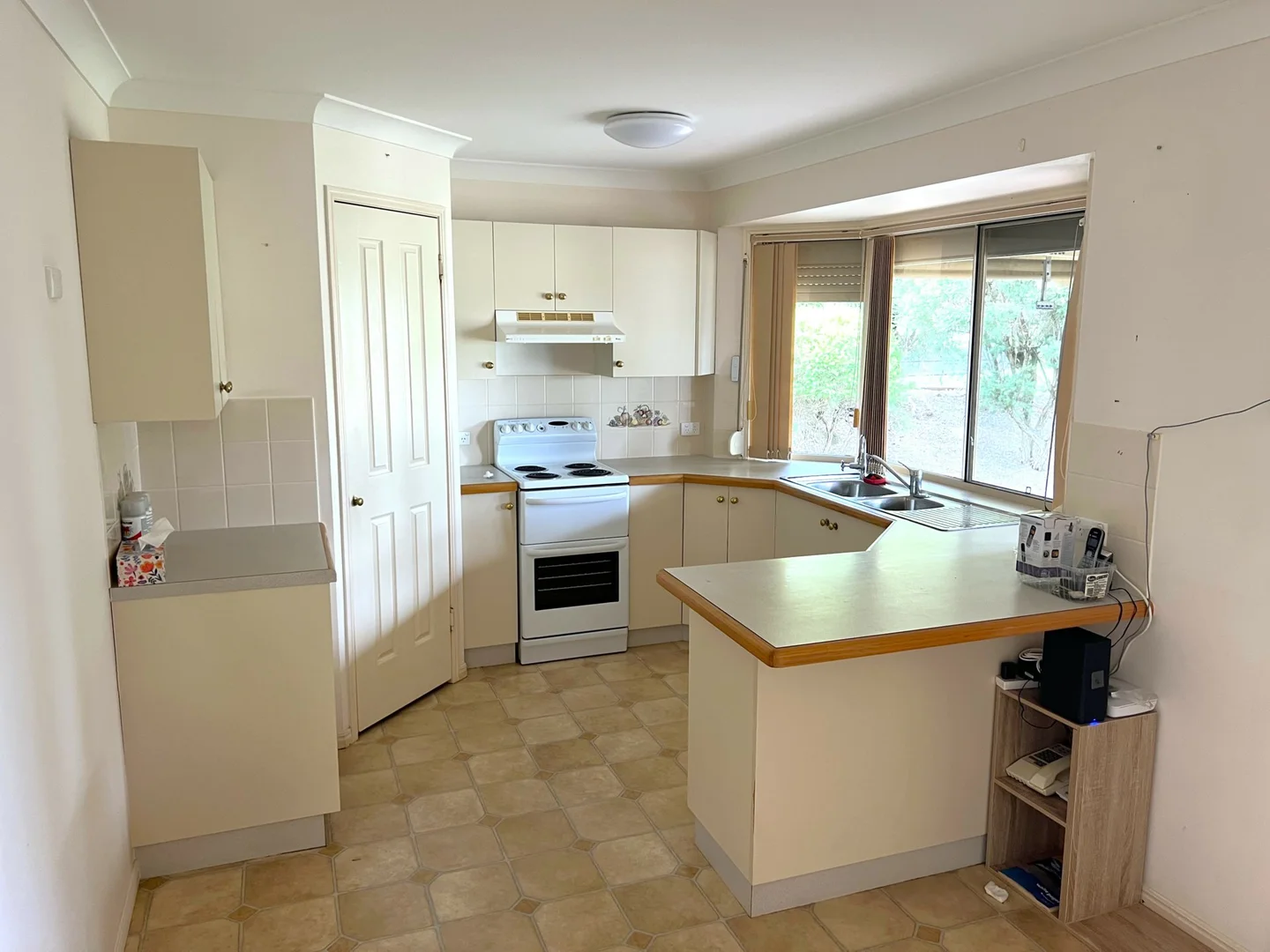 9 Banksia Drive - Image 2