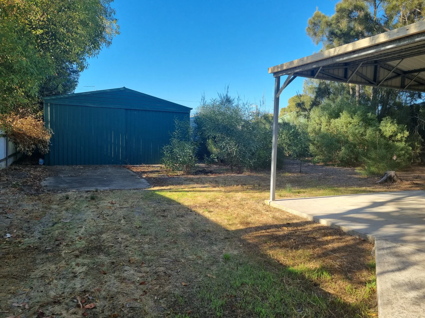 9 Beach Road - Image 3
