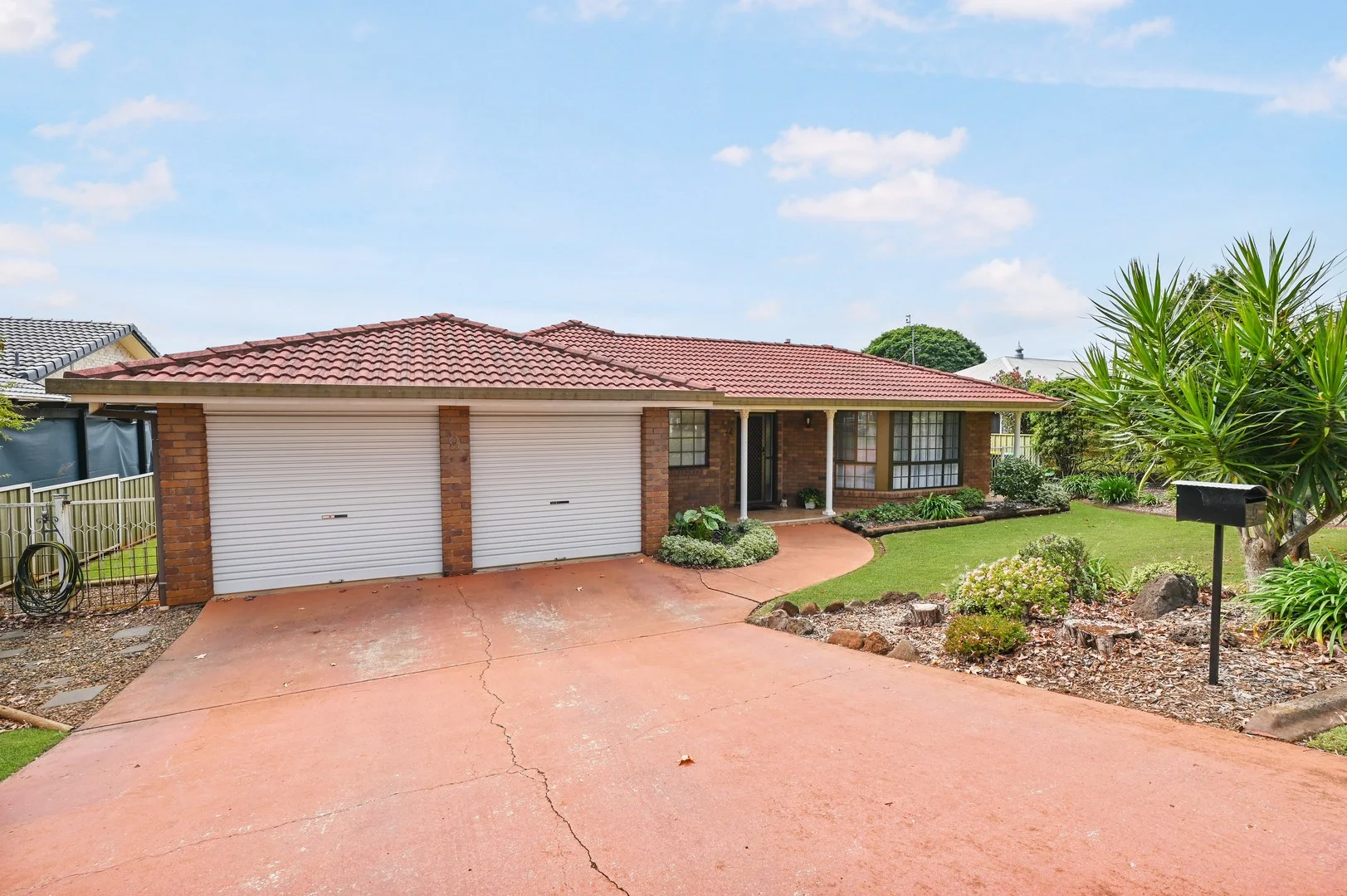 9 Belah St (1/1)