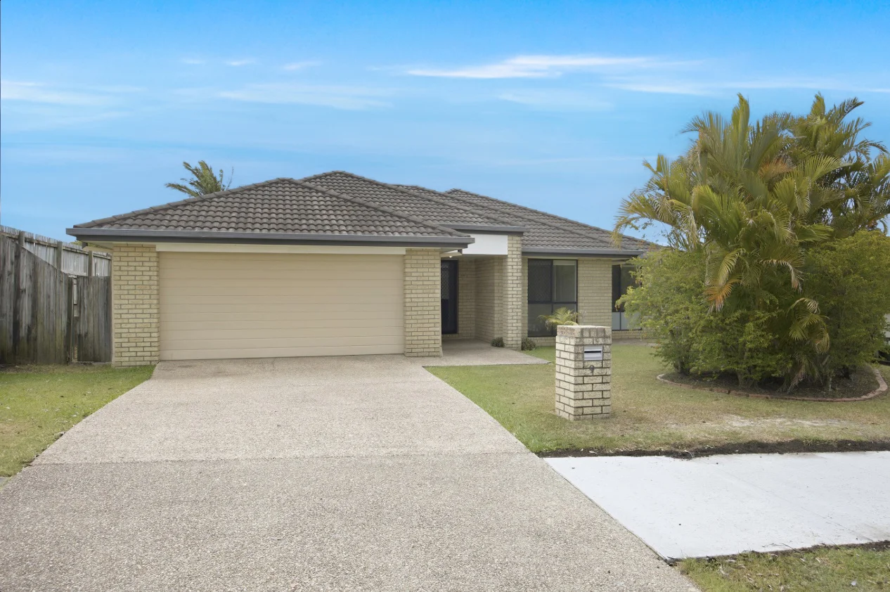 9 Billinghurst Crescent (1/12)