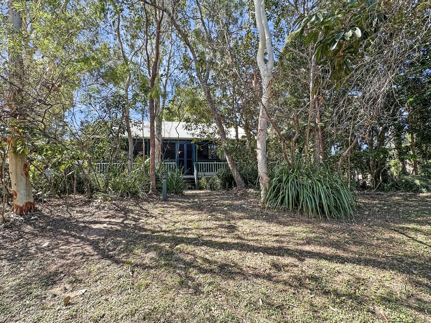 9 Bowerman Ct (1/27)