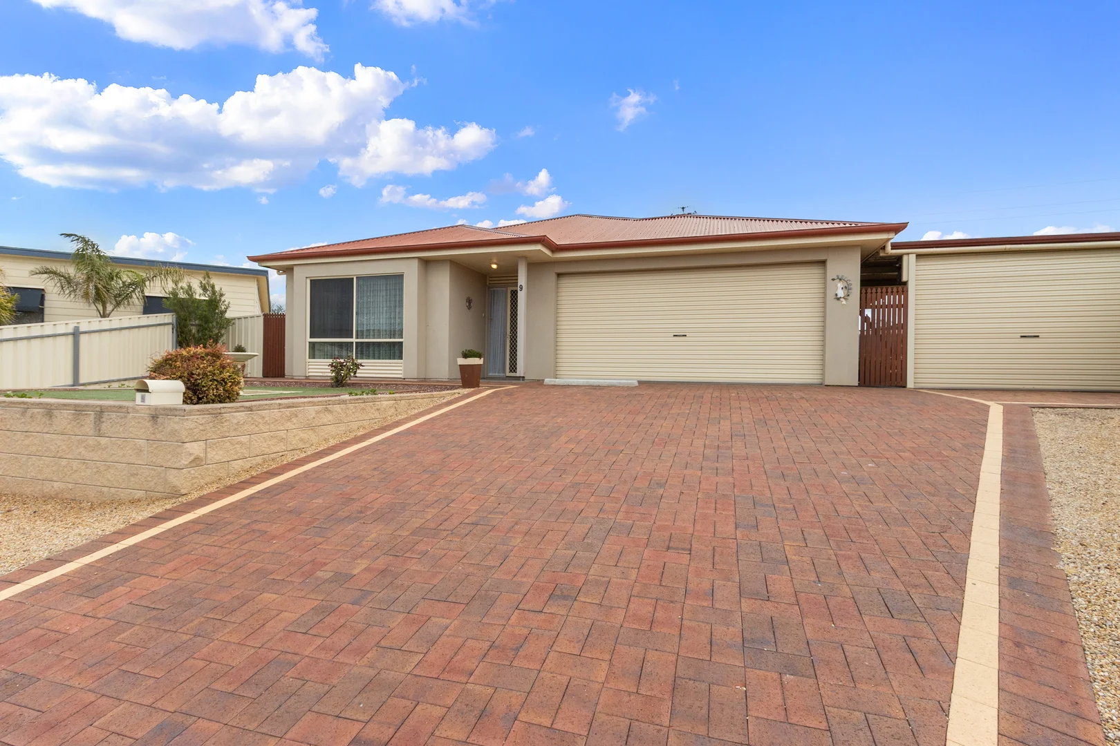 9 Bullock Street - Image 3