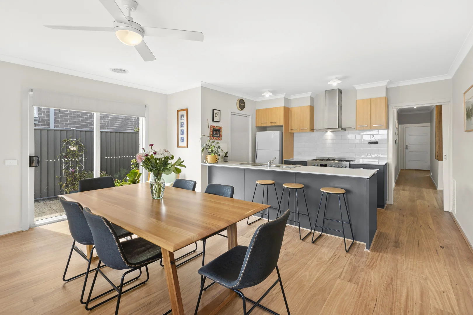 9 Capstan Crescent - Image 4