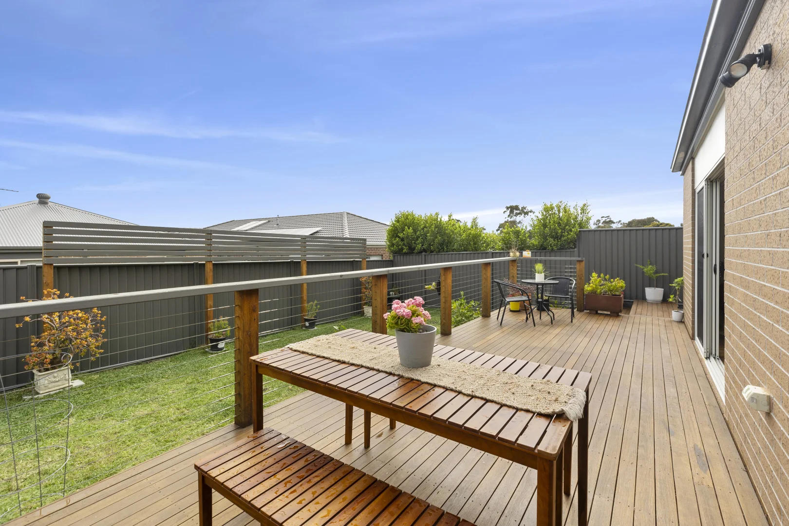9 Capstan Crescent - Image 2