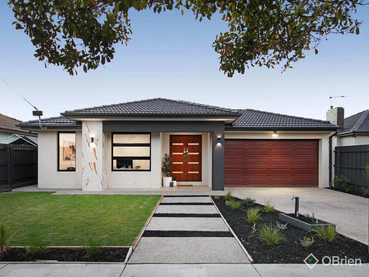 9 Delos Street (1/1)