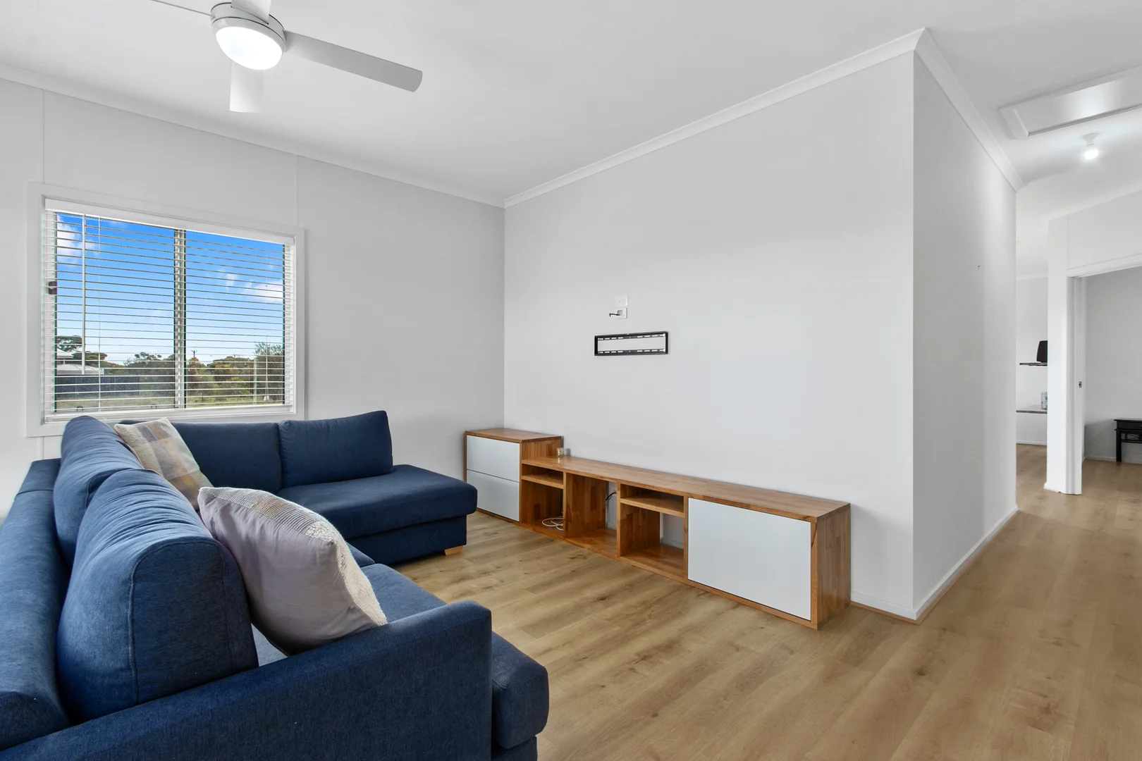 9 Dolphin Drive - Image 3