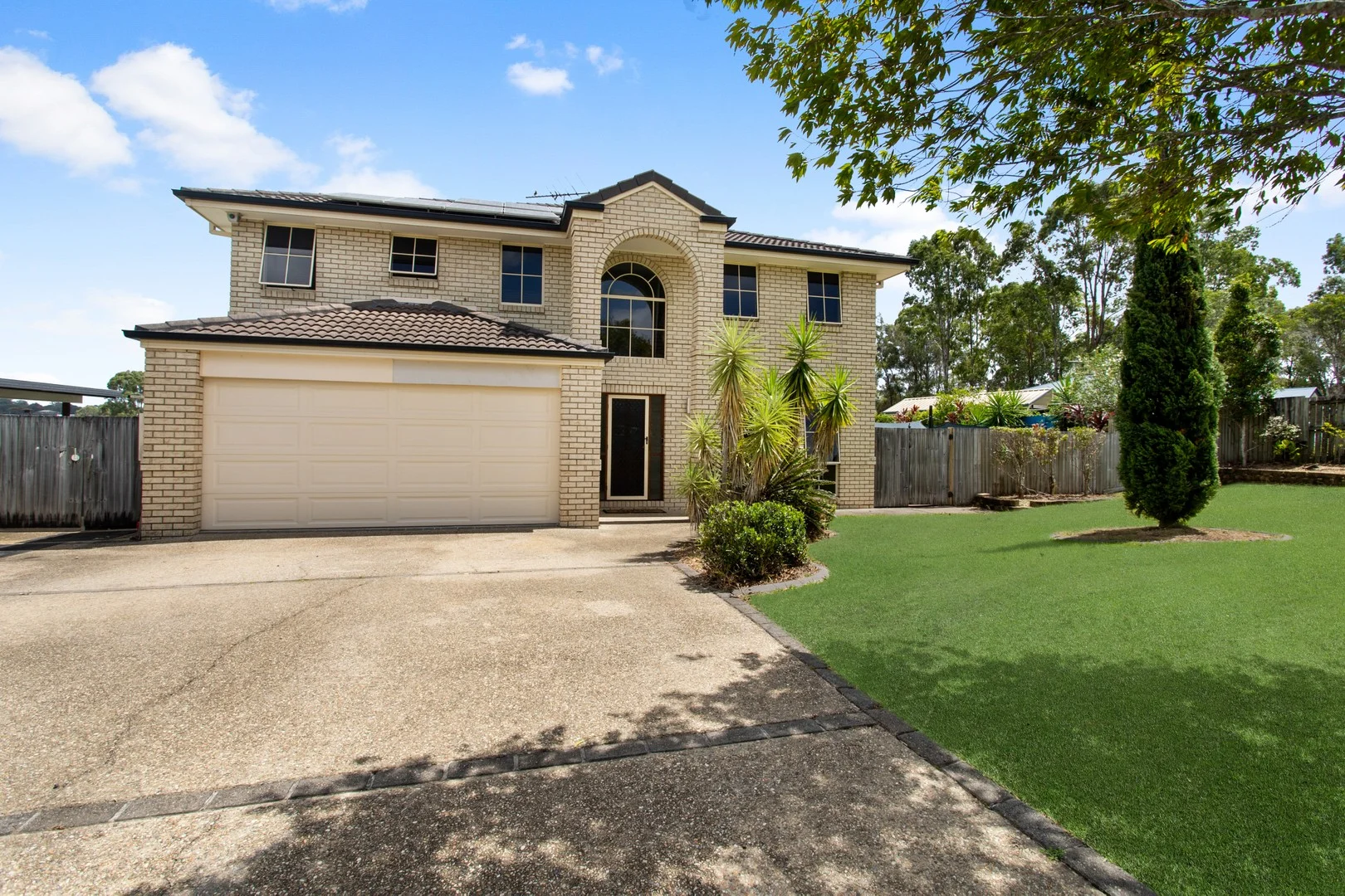 9 Elmwood Court (1/20)
