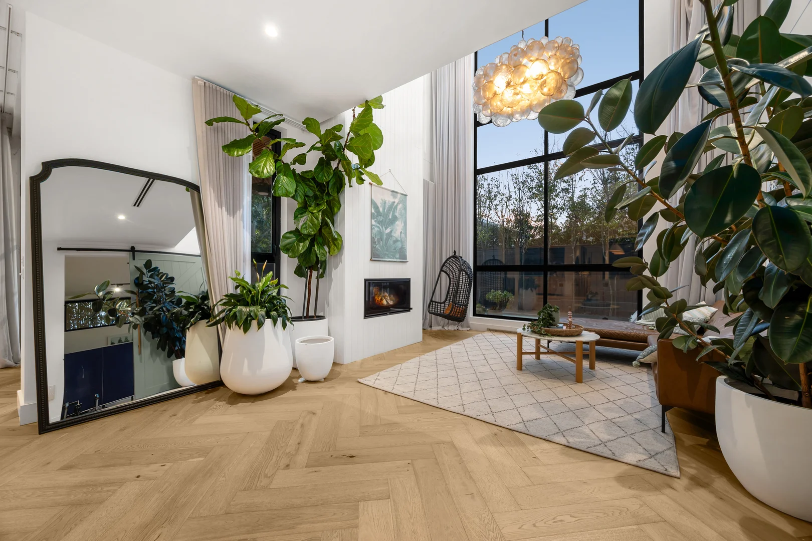 9 Gramatan Avenue - Image 2