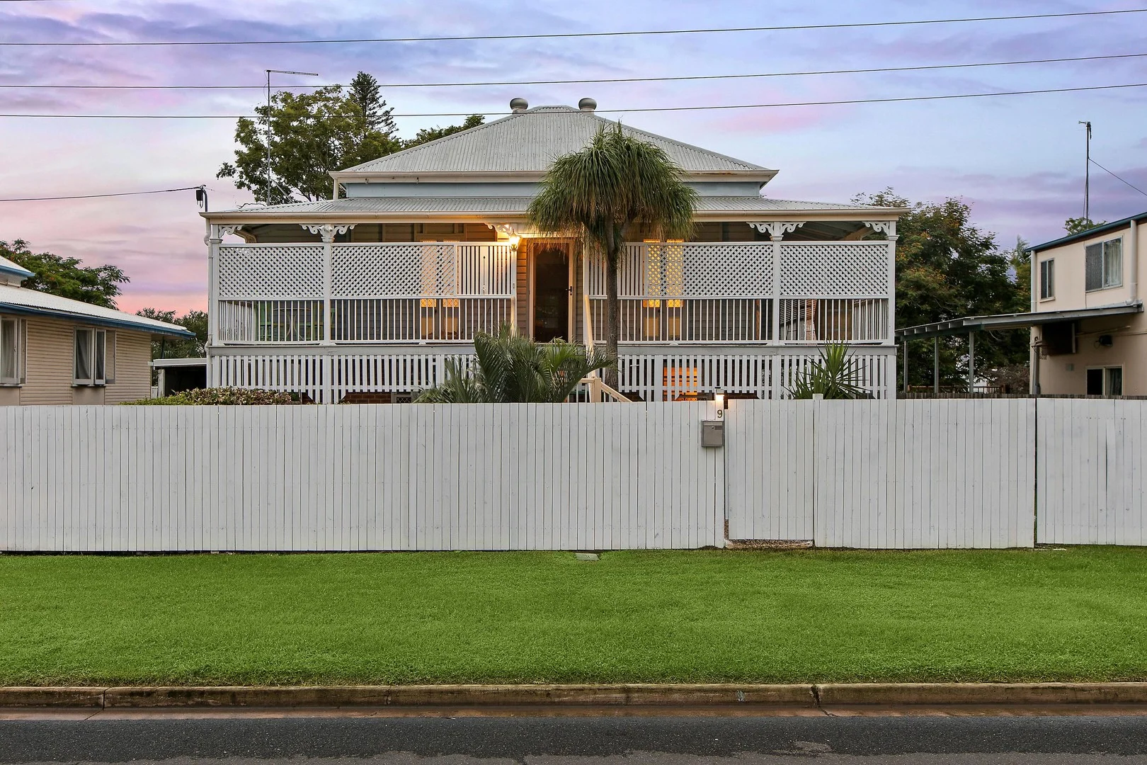 9 Grant Street (1/13)