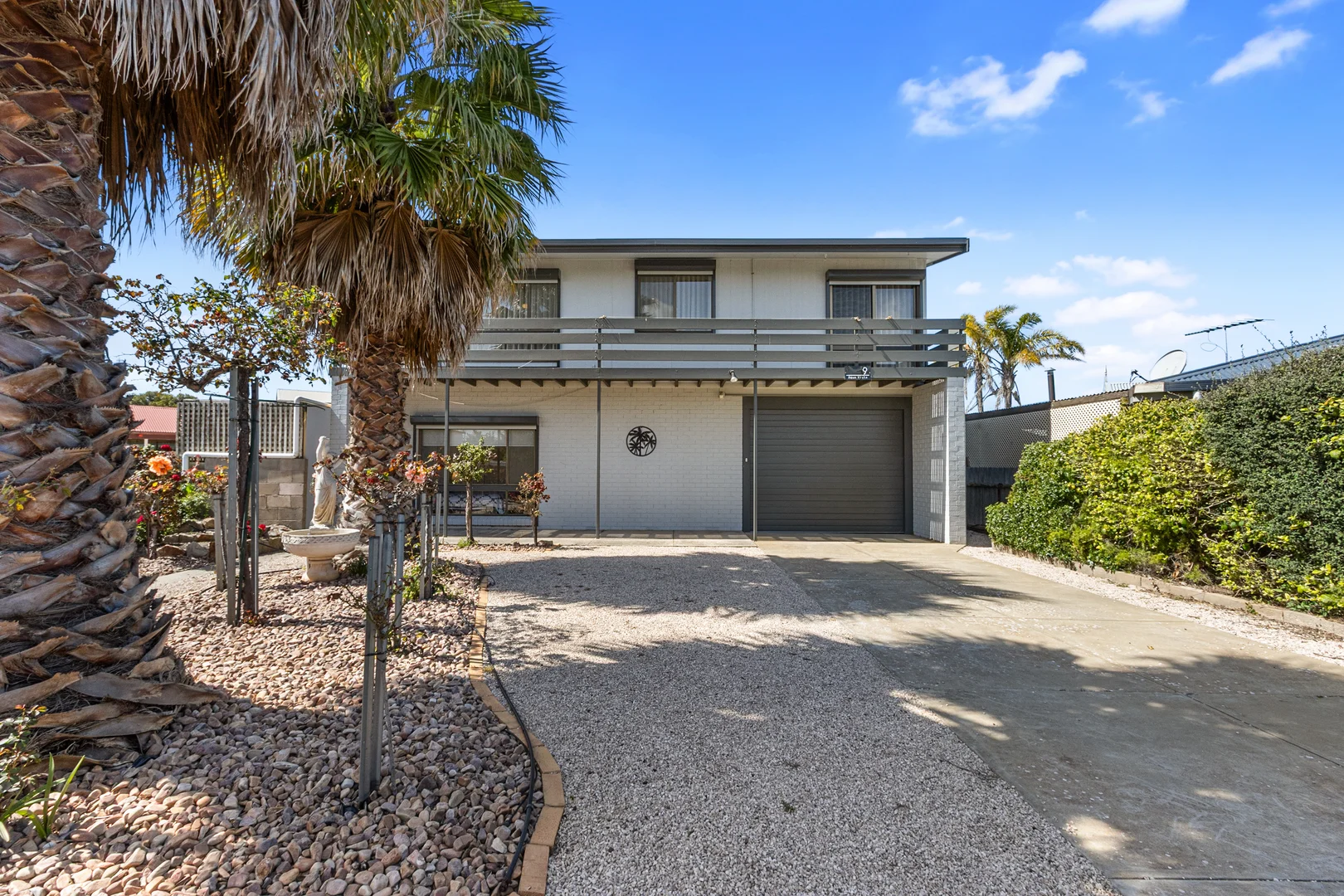 9 Gweneth Court - Image 2