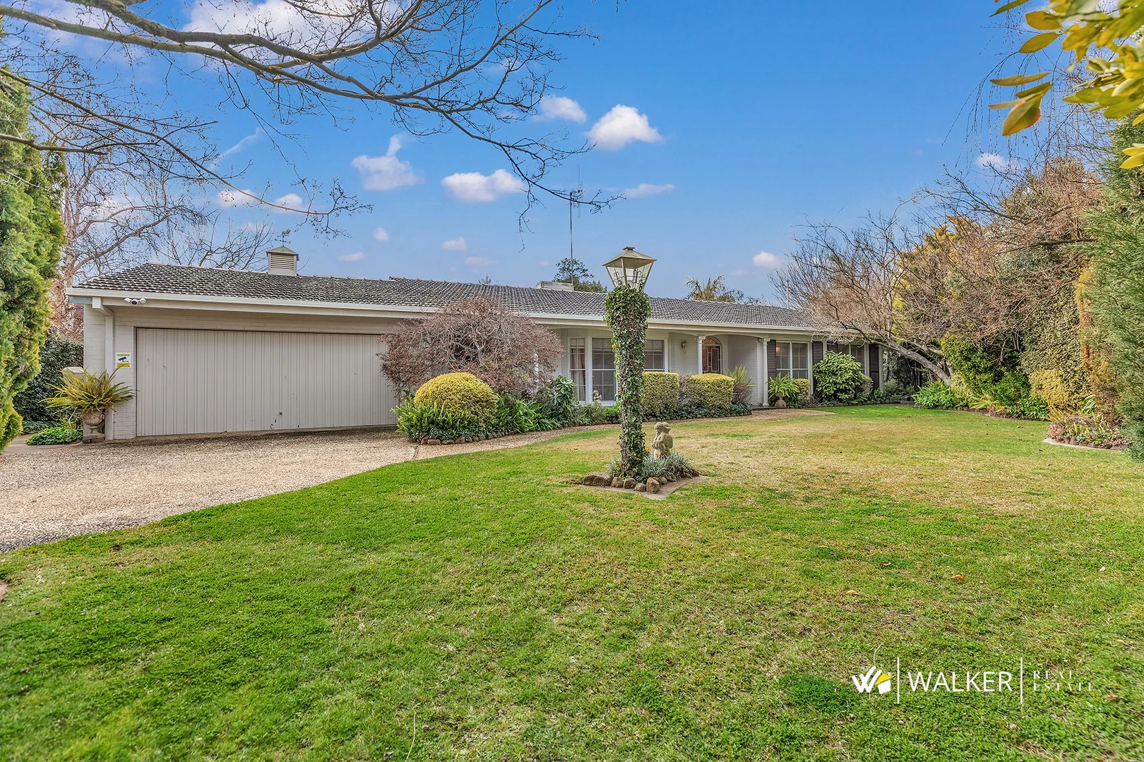 9 Jacaranda Avenue (1/32)