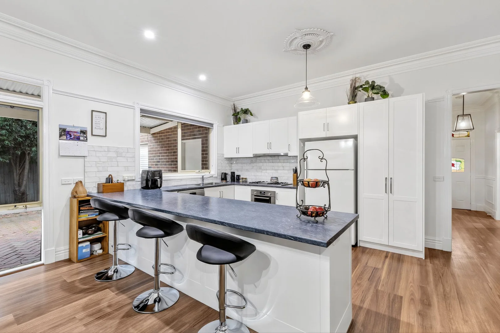 9 Kylemore Court - Image 3