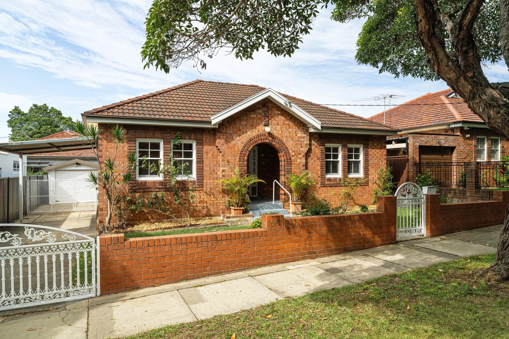 9 Margaret Street (1/12)