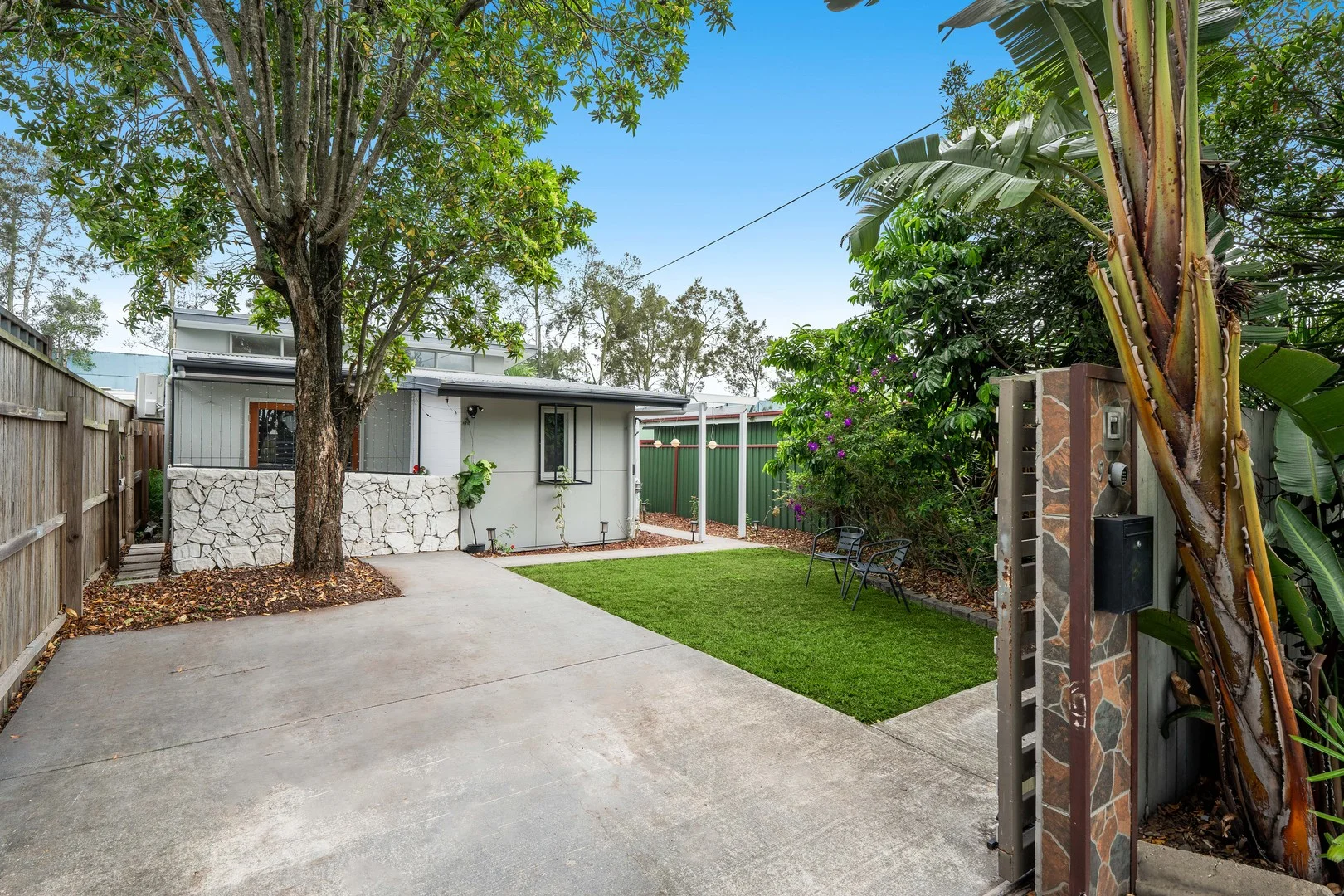 9 Marigold Street (1/8)